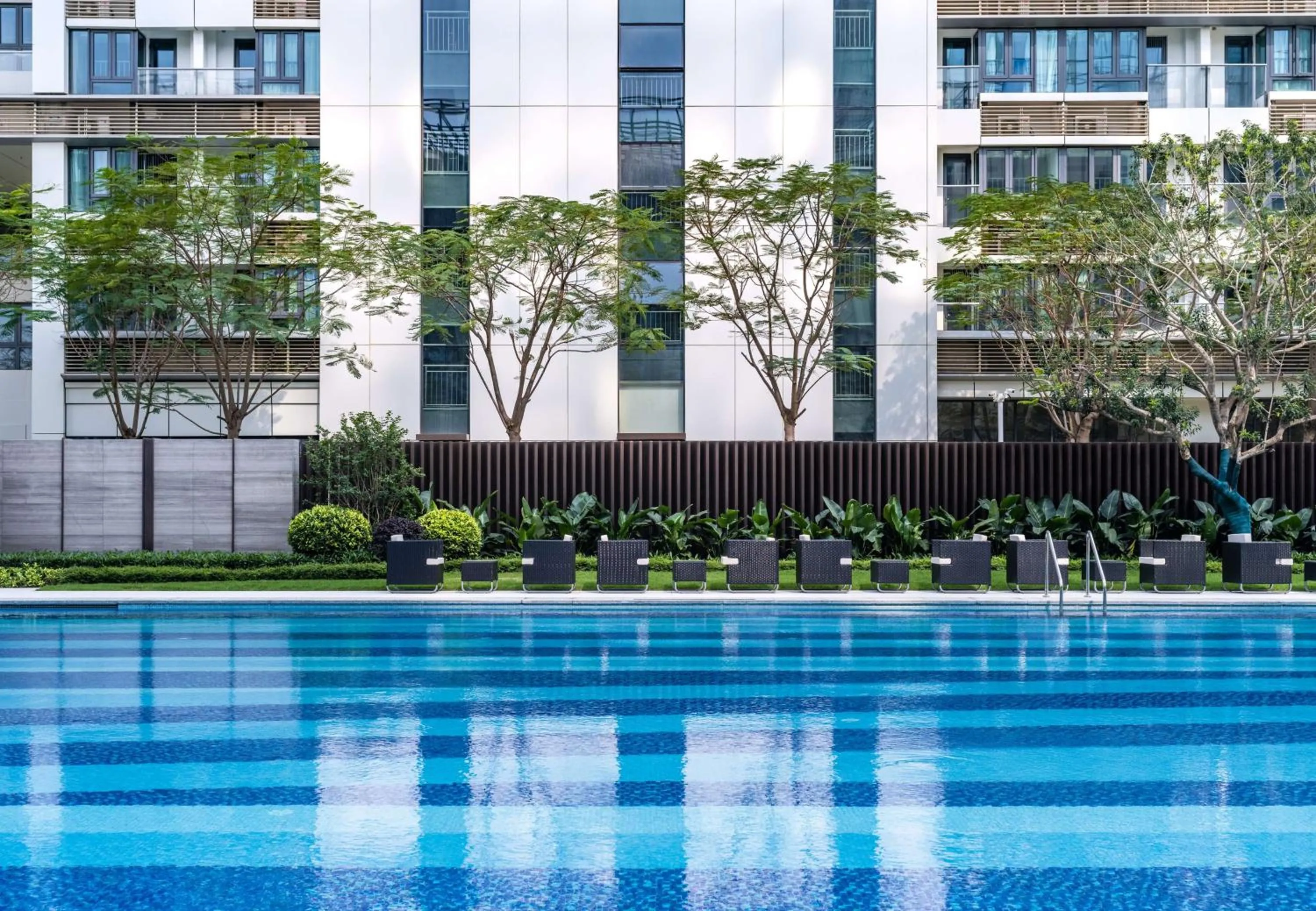 Pool view in Hilton Shenzhen World Exhibition & Convention Centre