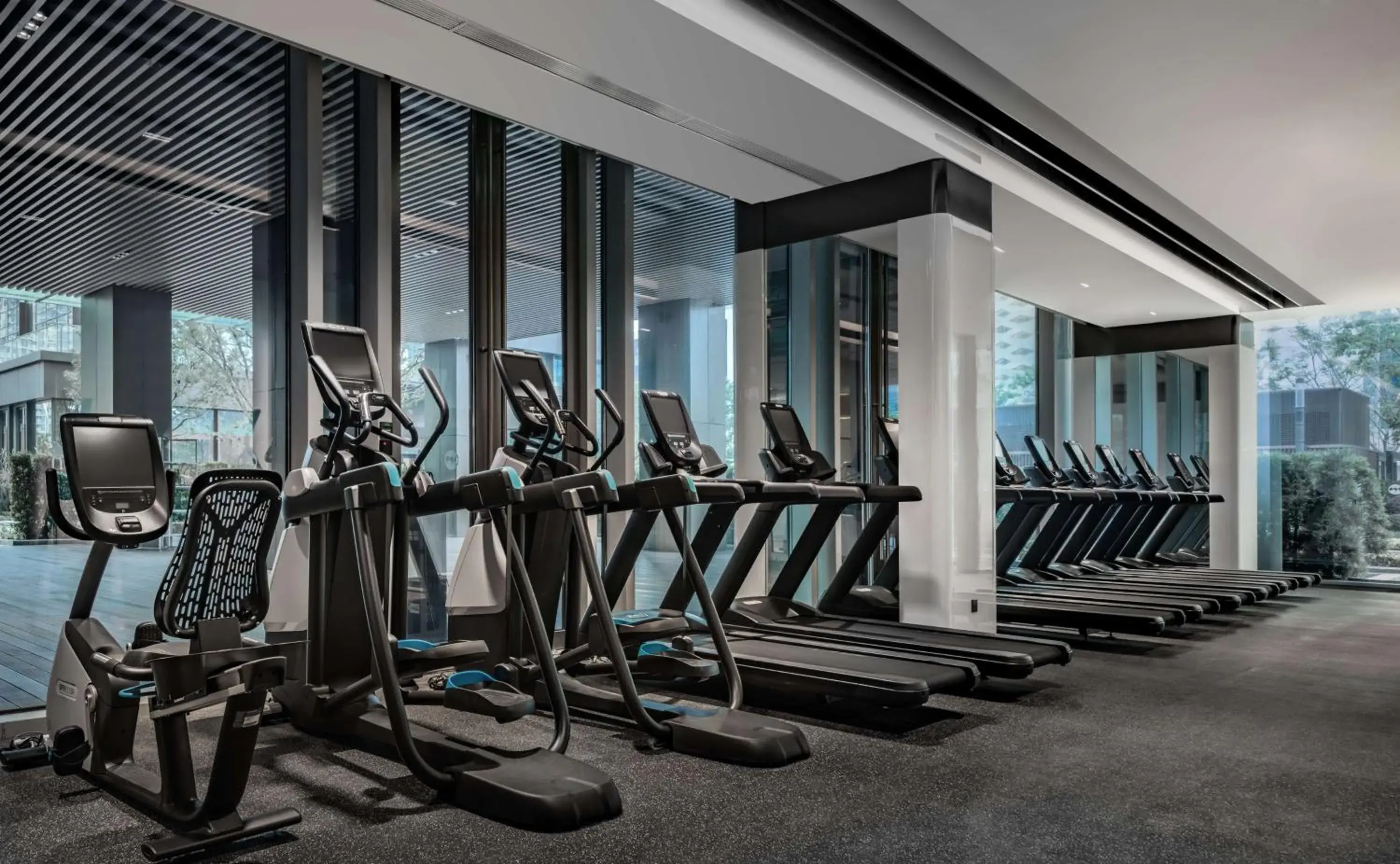 Fitness centre/facilities in Hilton Shenzhen World Exhibition & Convention Centre Fitness centre/facilities in Hilton Shenzhen World Exhibition & Convention Centre