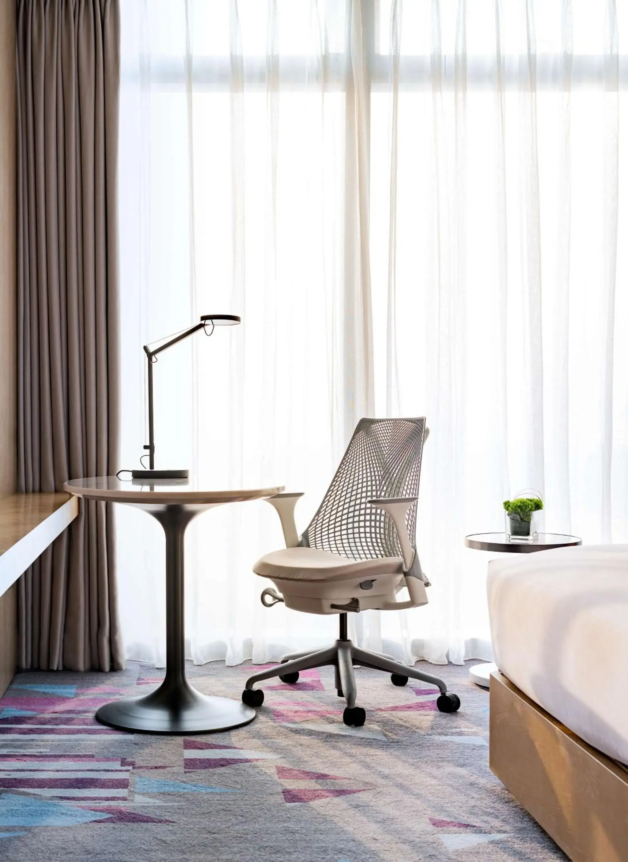 Twin Room in Hilton Garden Inn Shenzhen World Exhibition & Convention Center Twin Room in Hilton Garden Inn Shenzhen World Exhibition & Convention Center