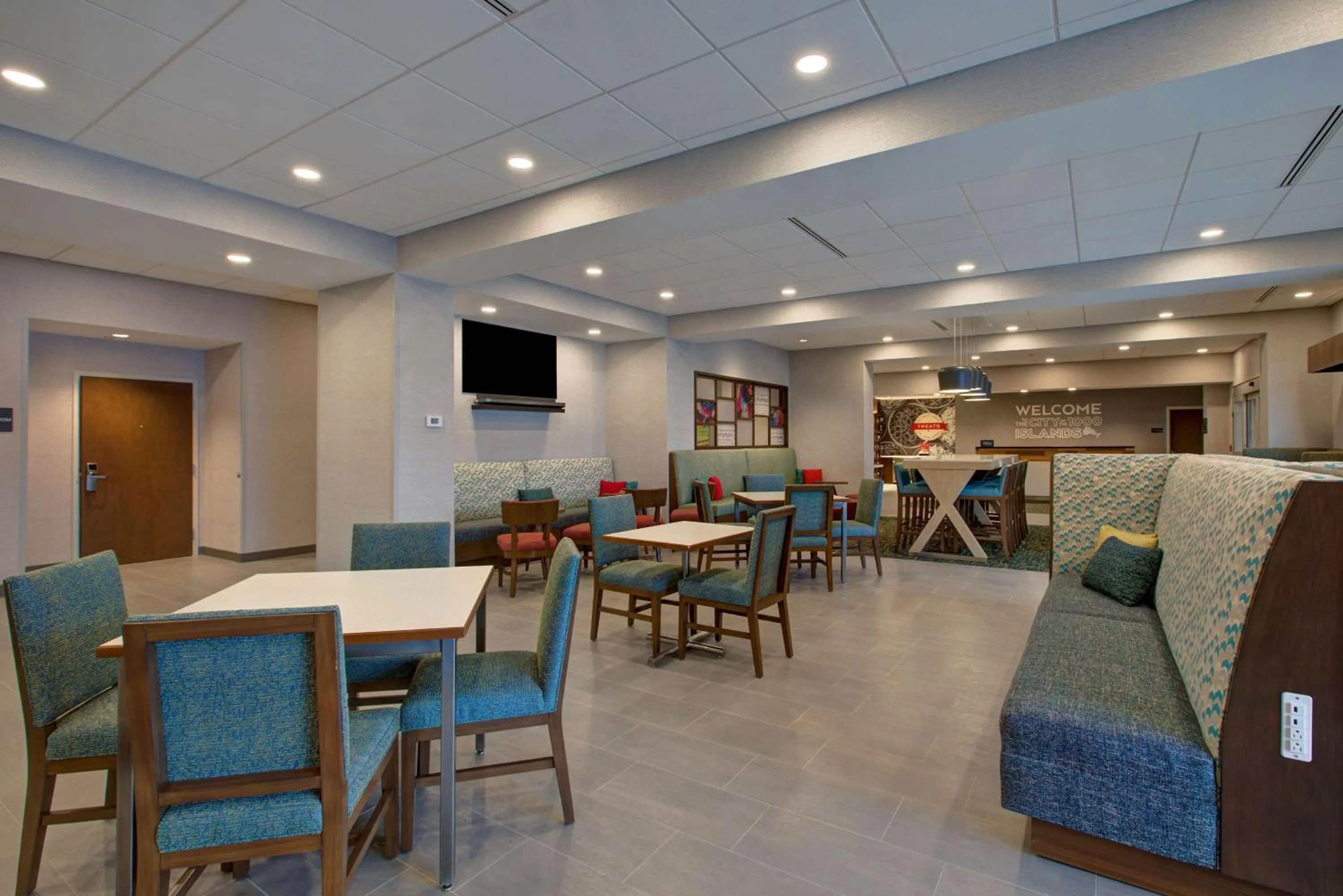 Lobby or reception in Hampton Inn Brockville, On