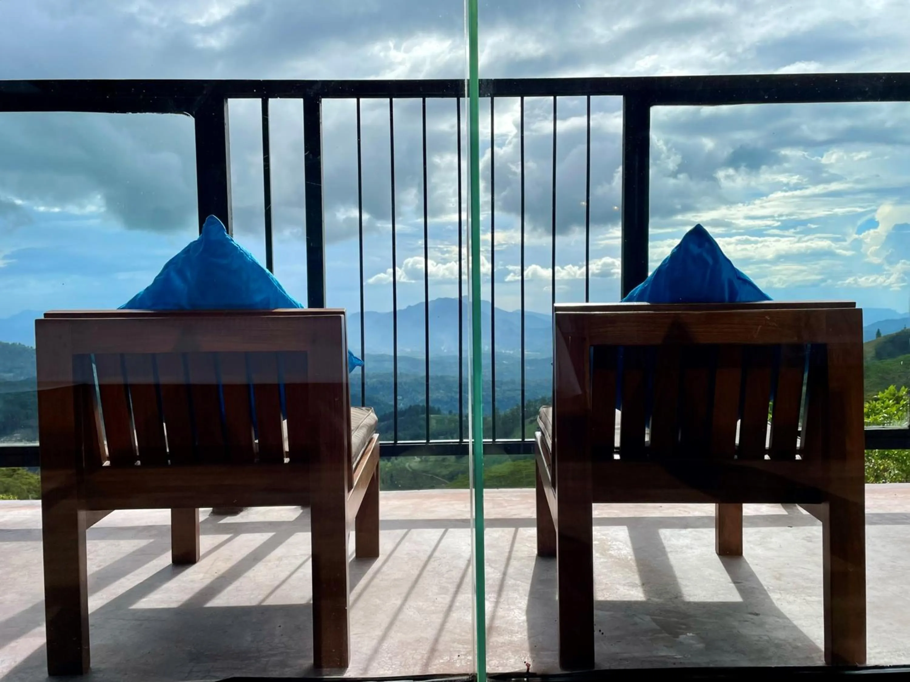 Mountain view in The Riverston Grand