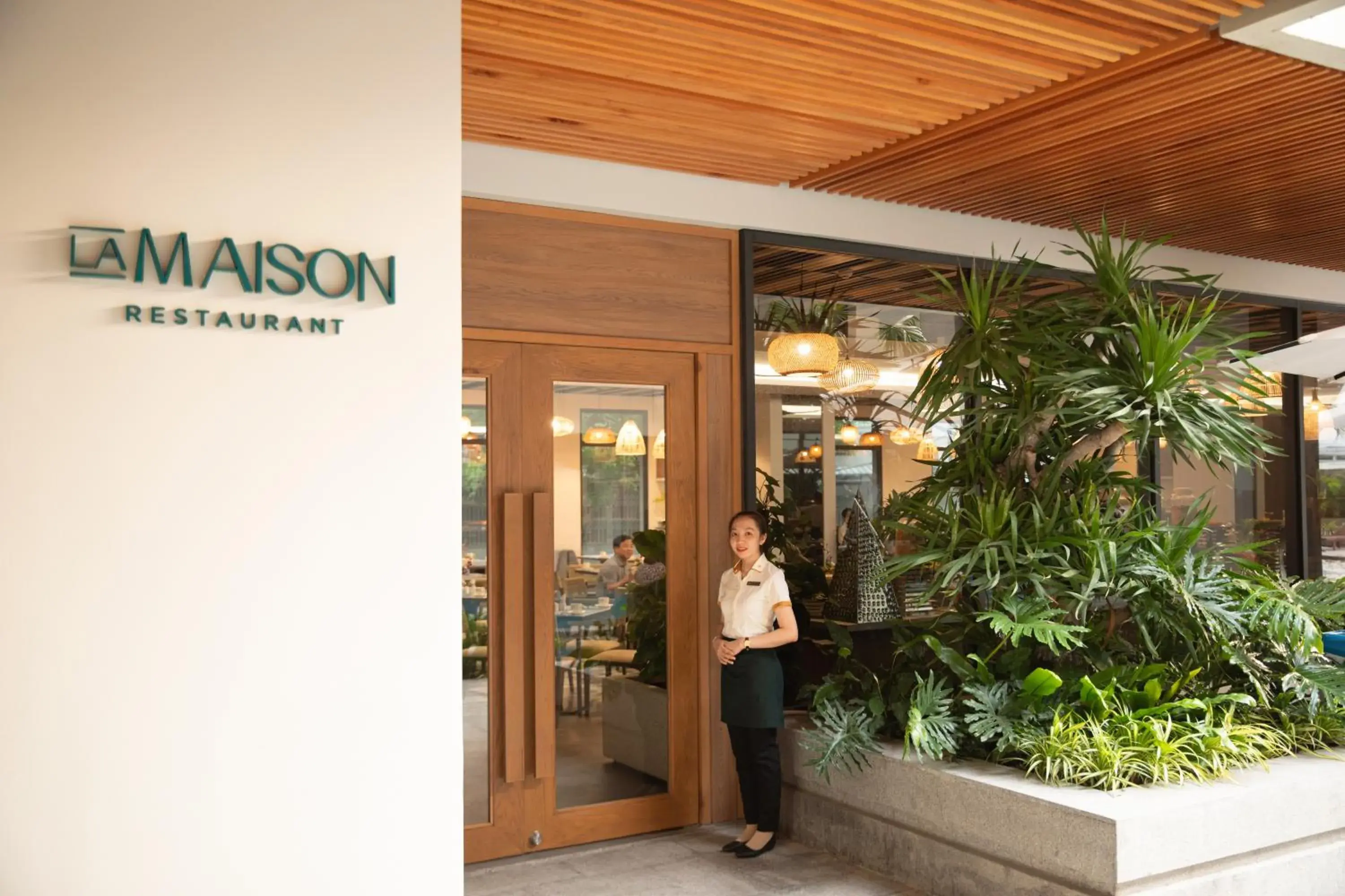 Restaurant/places to eat in Fleur de Lys Hotel Quy Nhon Restaurant/places to eat in Fleur de Lys Hotel Quy Nhon