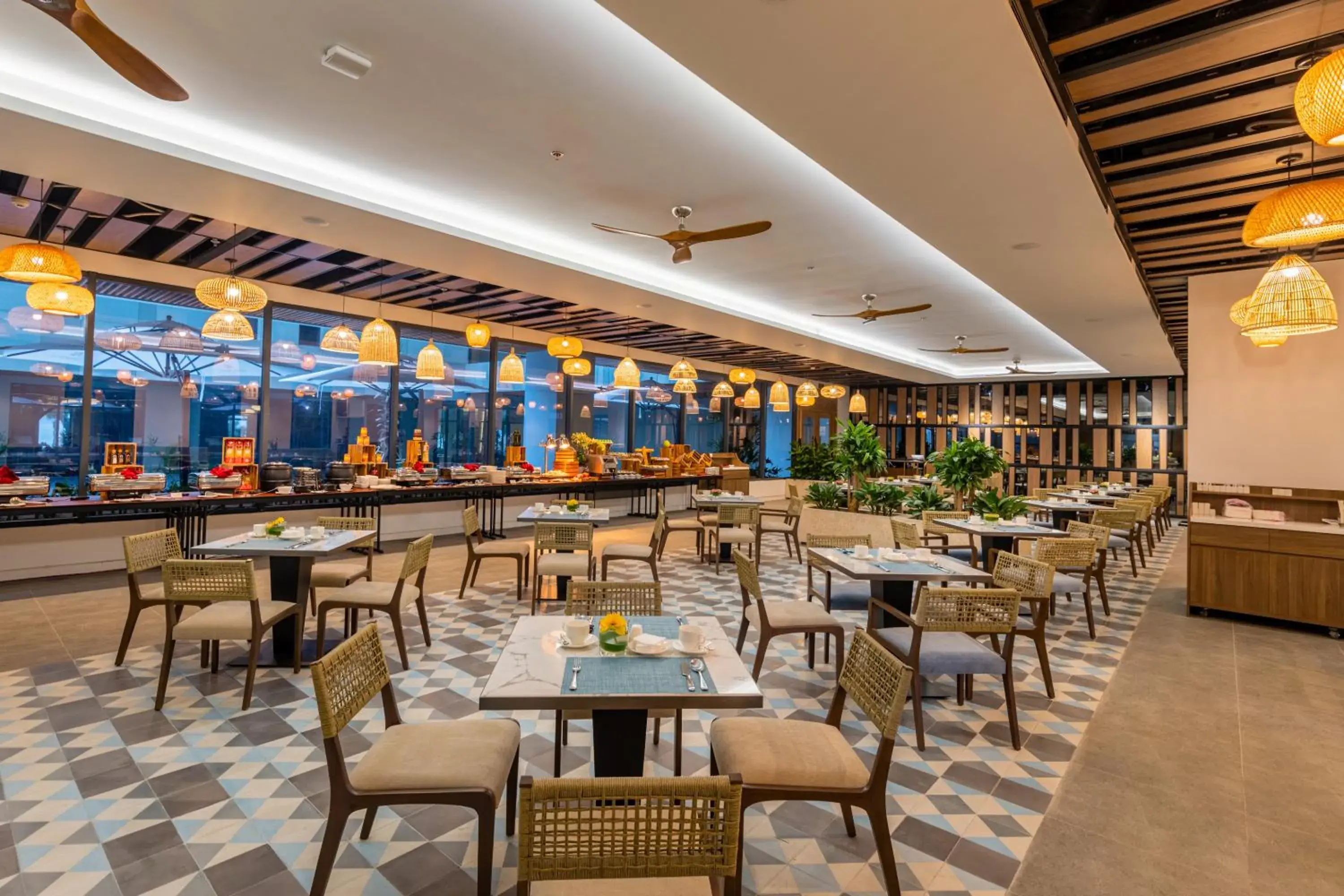 Restaurant/places to eat in Fleur de Lys Hotel Quy Nhon Restaurant/places to eat in Fleur de Lys Hotel Quy Nhon