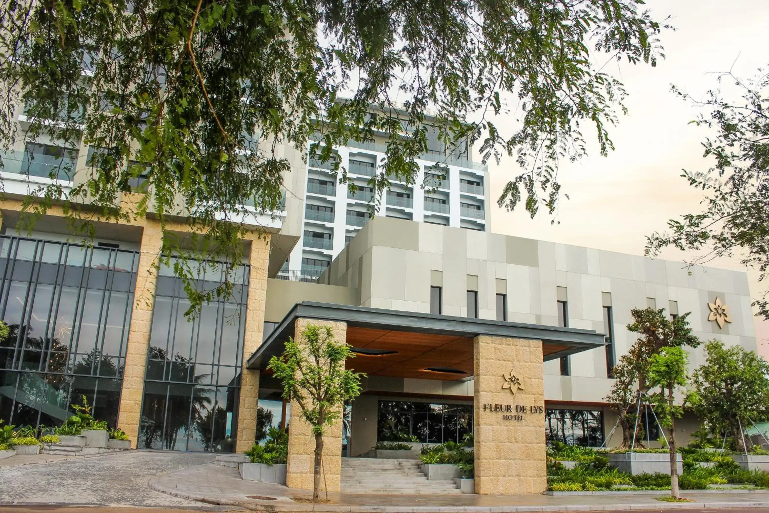 Facade/entrance in Fleur de Lys Hotel Quy Nhon Facade/entrance in Fleur de Lys Hotel Quy Nhon