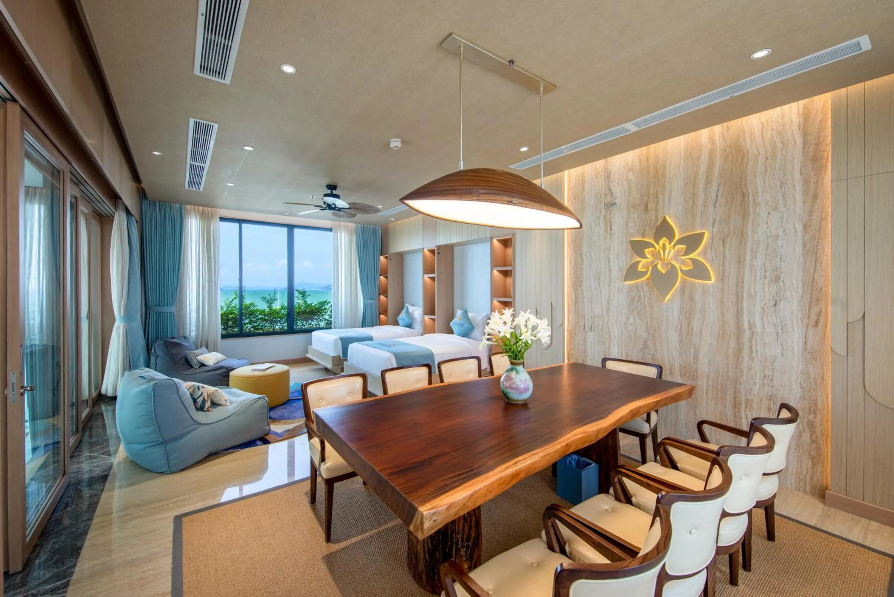 Dining area in Fleur de Lys Hotel Quy Nhon