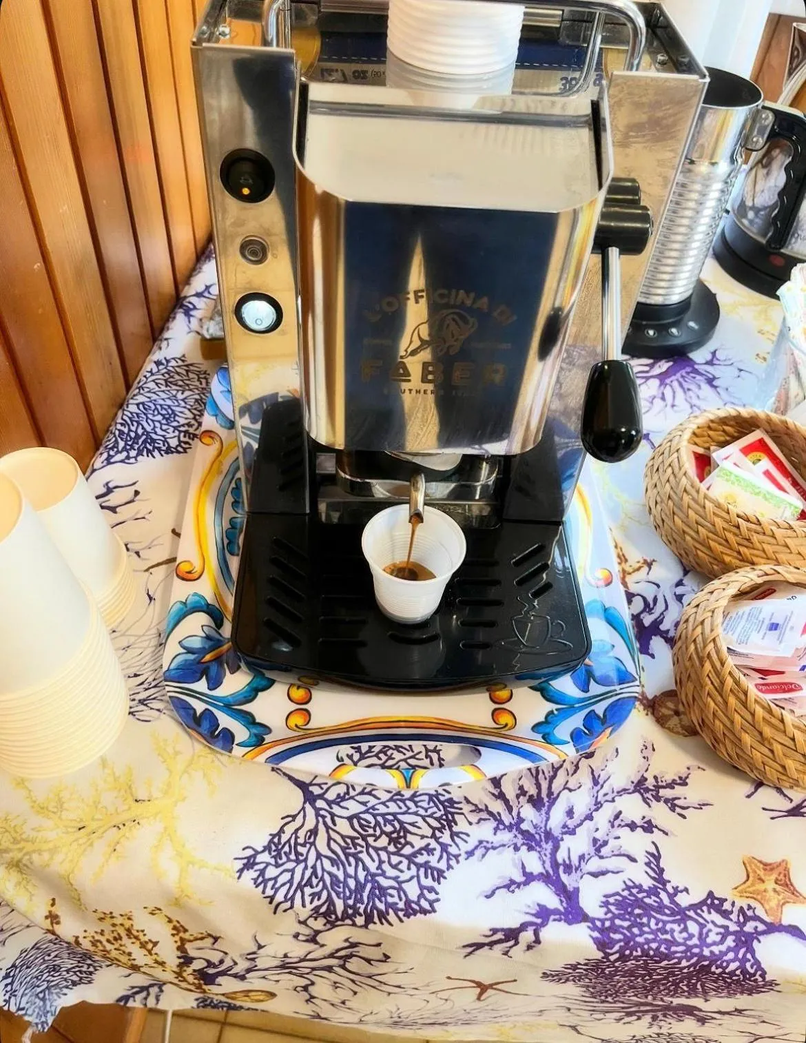 Coffee/tea facilities in Domus Getsemani