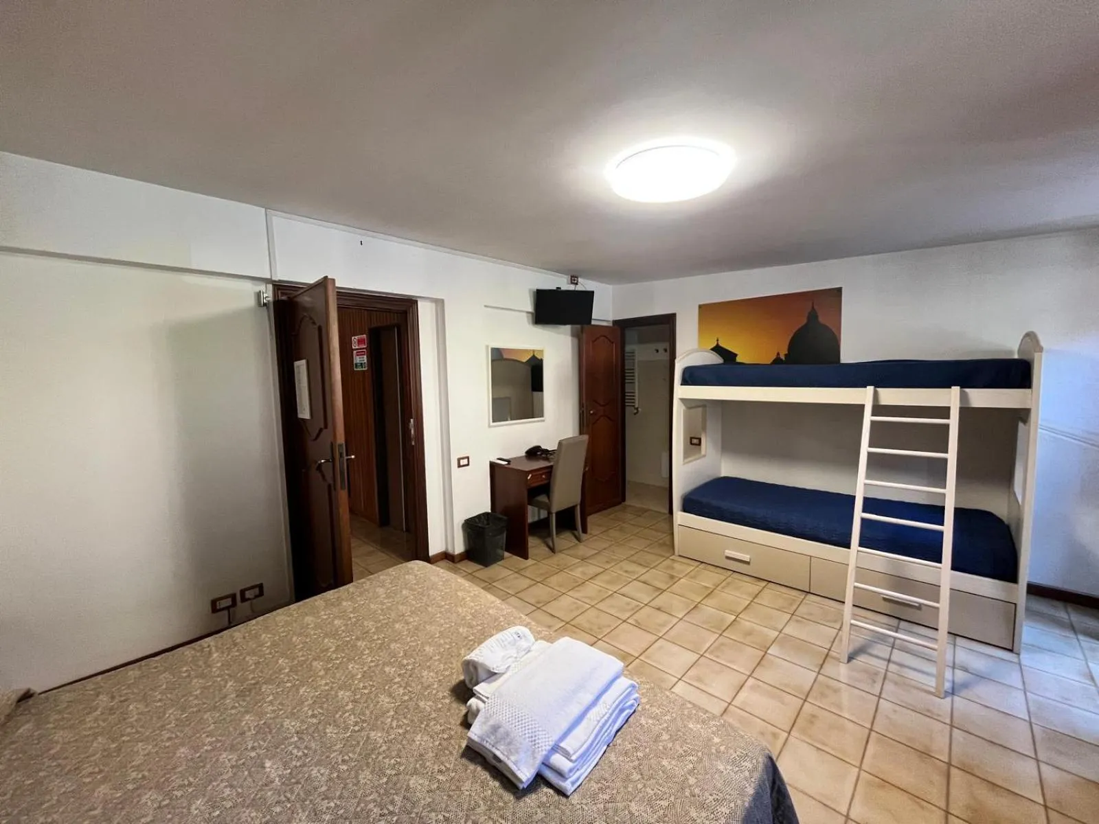 Bedroom, Bed in Domus Getsemani