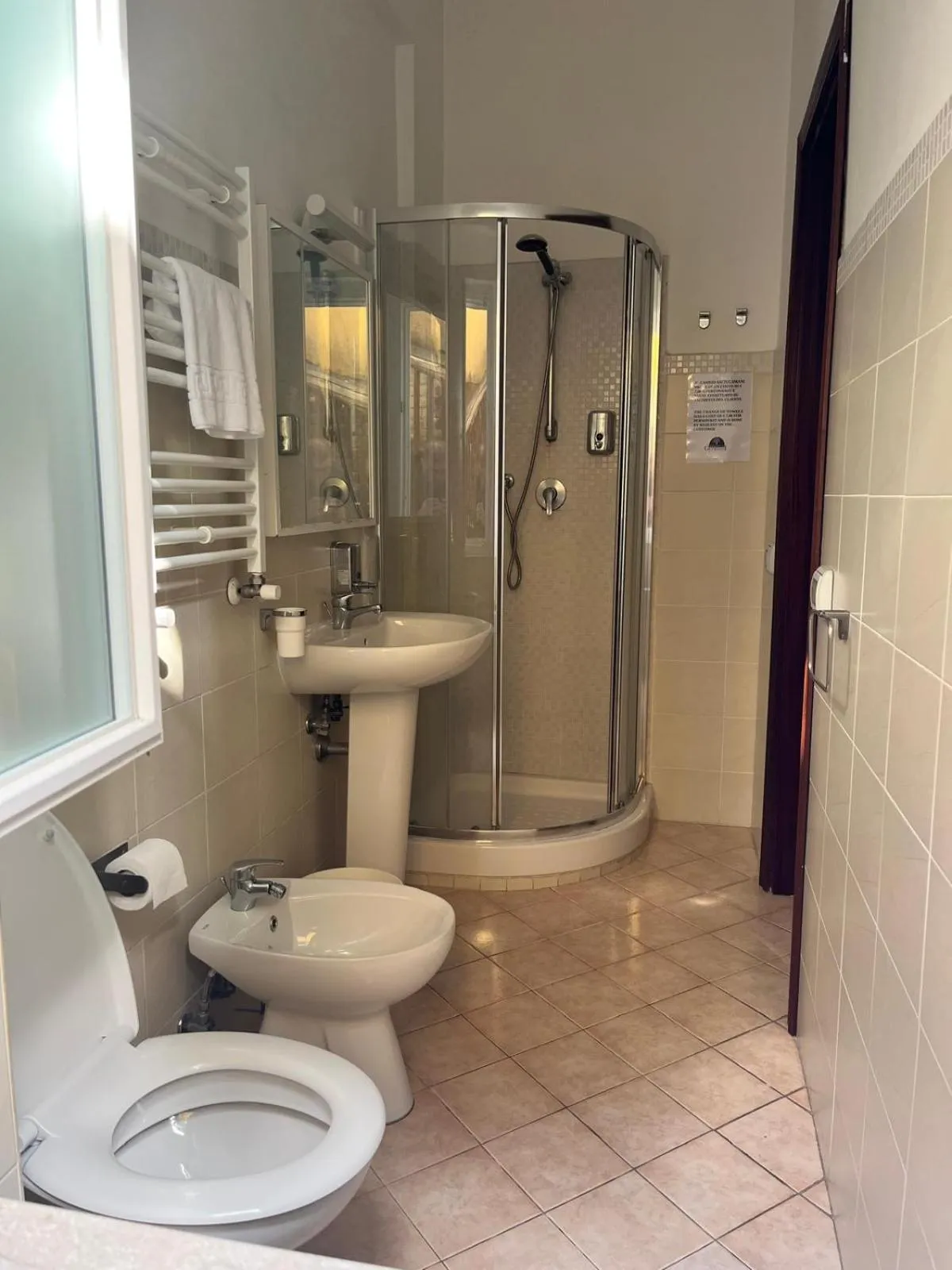 Bathroom in Domus Getsemani