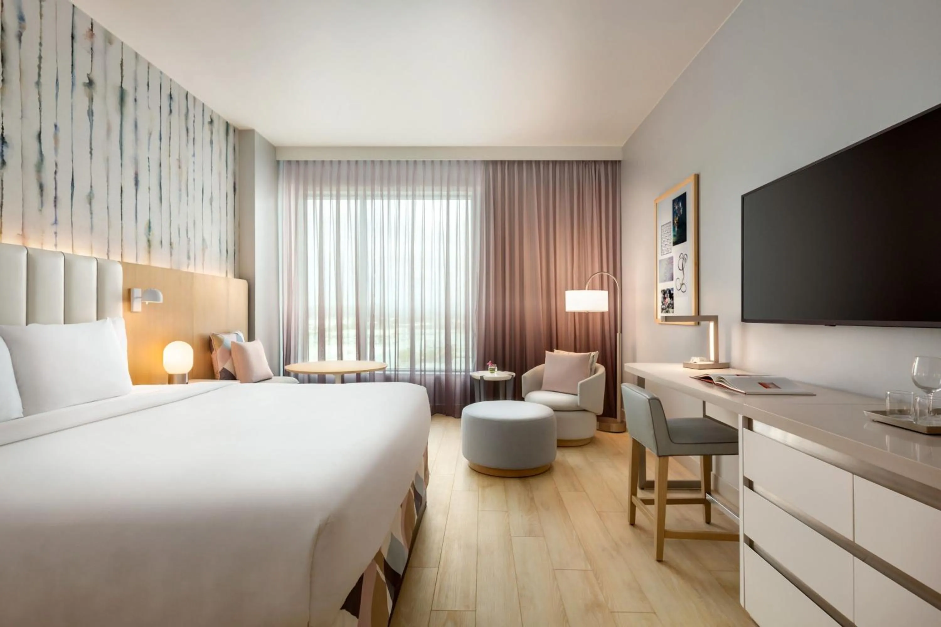 Photo of the whole room, Bed in The Viv Hotel, Anaheim, a Tribute Portfolio Hotel