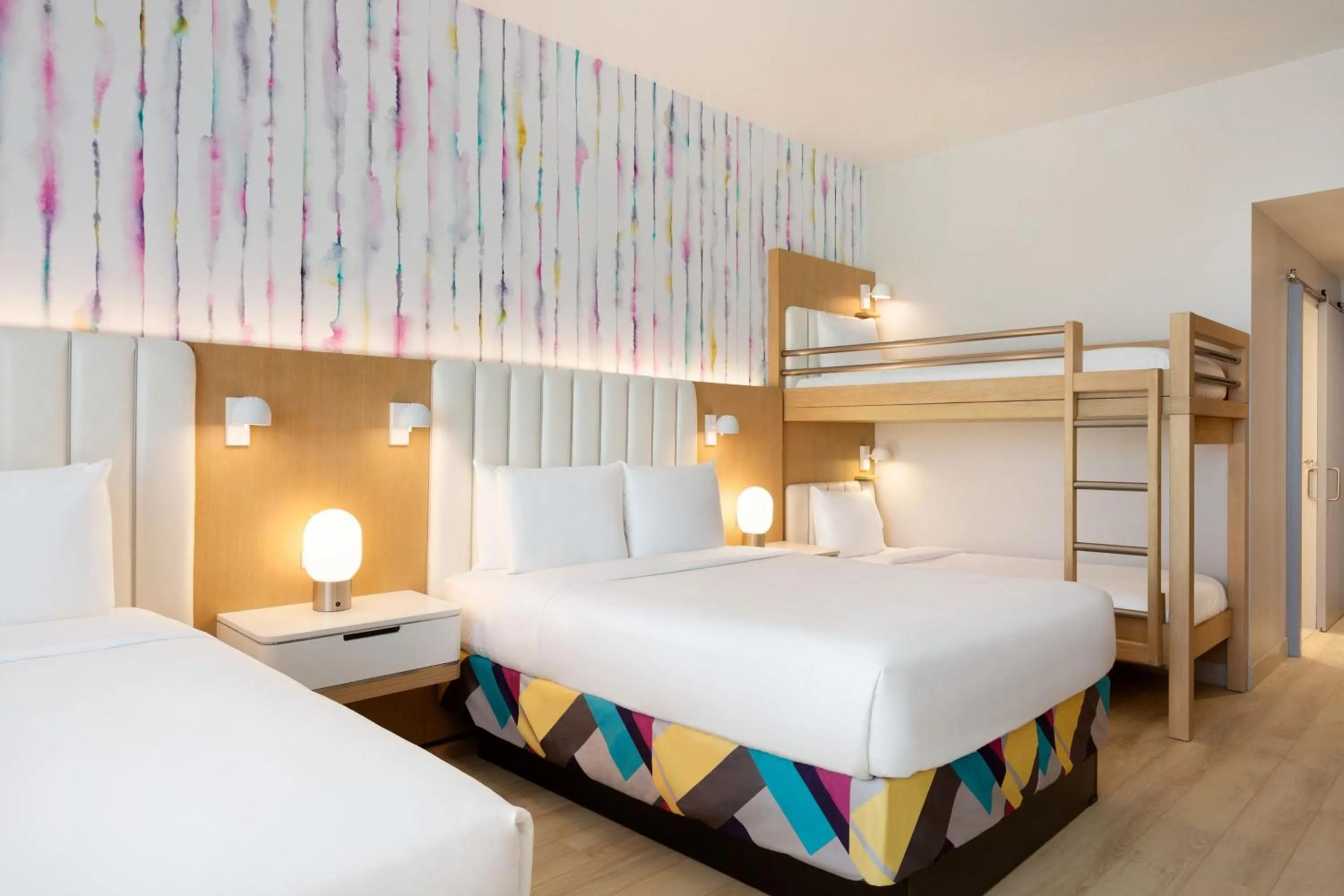 Photo of the whole room, Bed in The Viv Hotel, Anaheim, a Tribute Portfolio Hotel