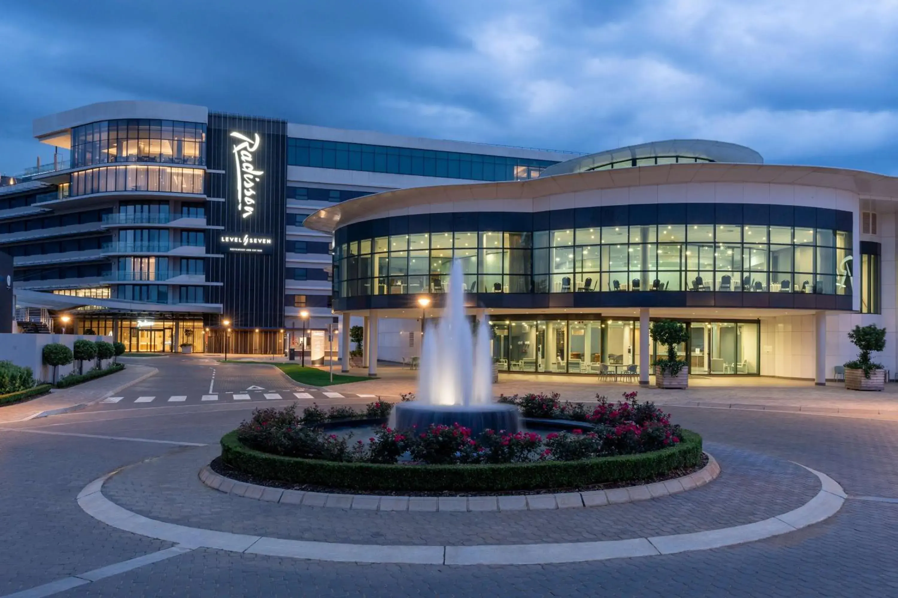 Property building in Radisson Hotel and Convention Centre OR Tambo Airport Property building in Radisson Hotel and Convention Centre OR Tambo Airport