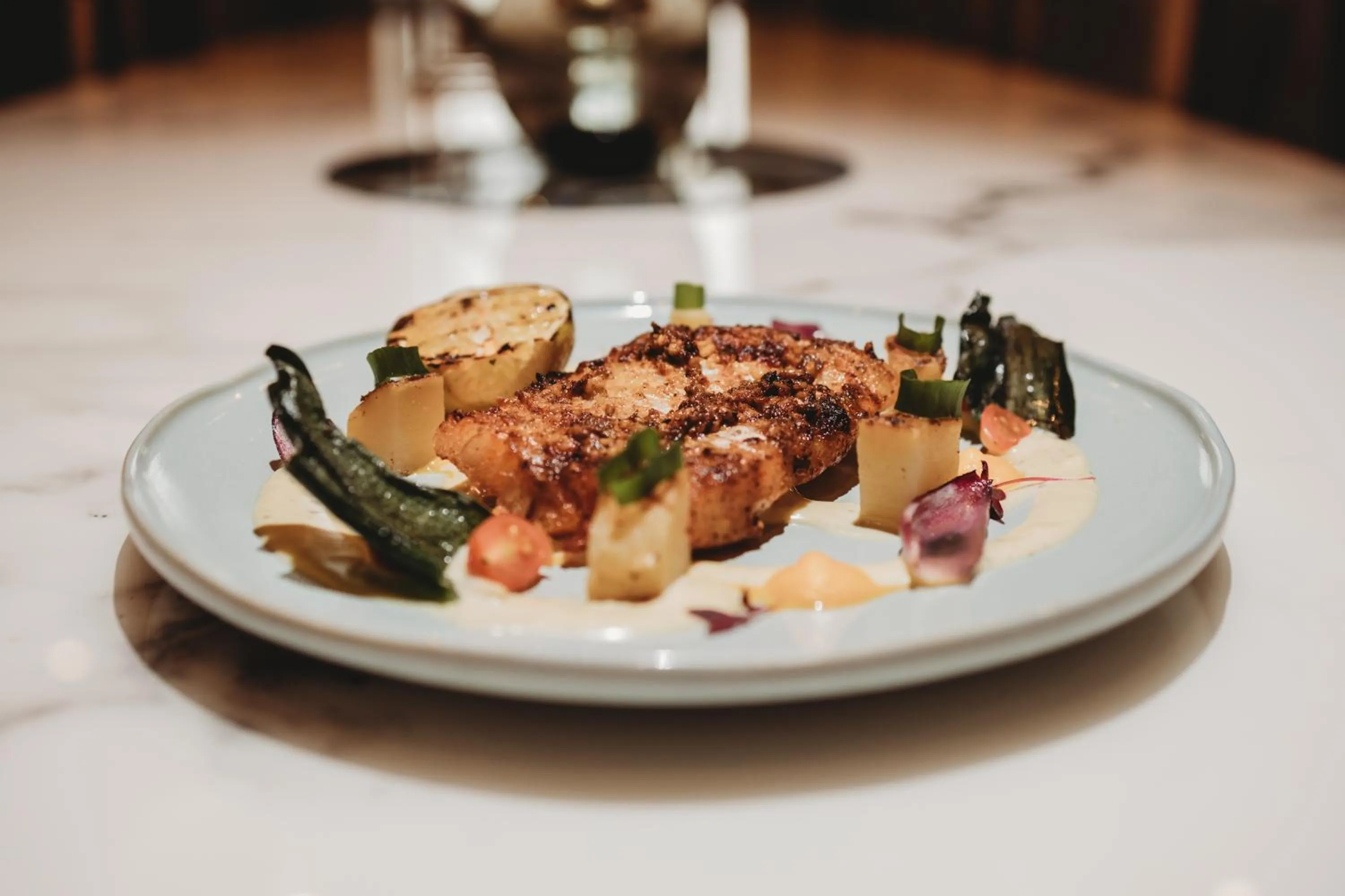 Restaurant/places to eat in Radisson Hotel and Convention Centre OR Tambo Airport