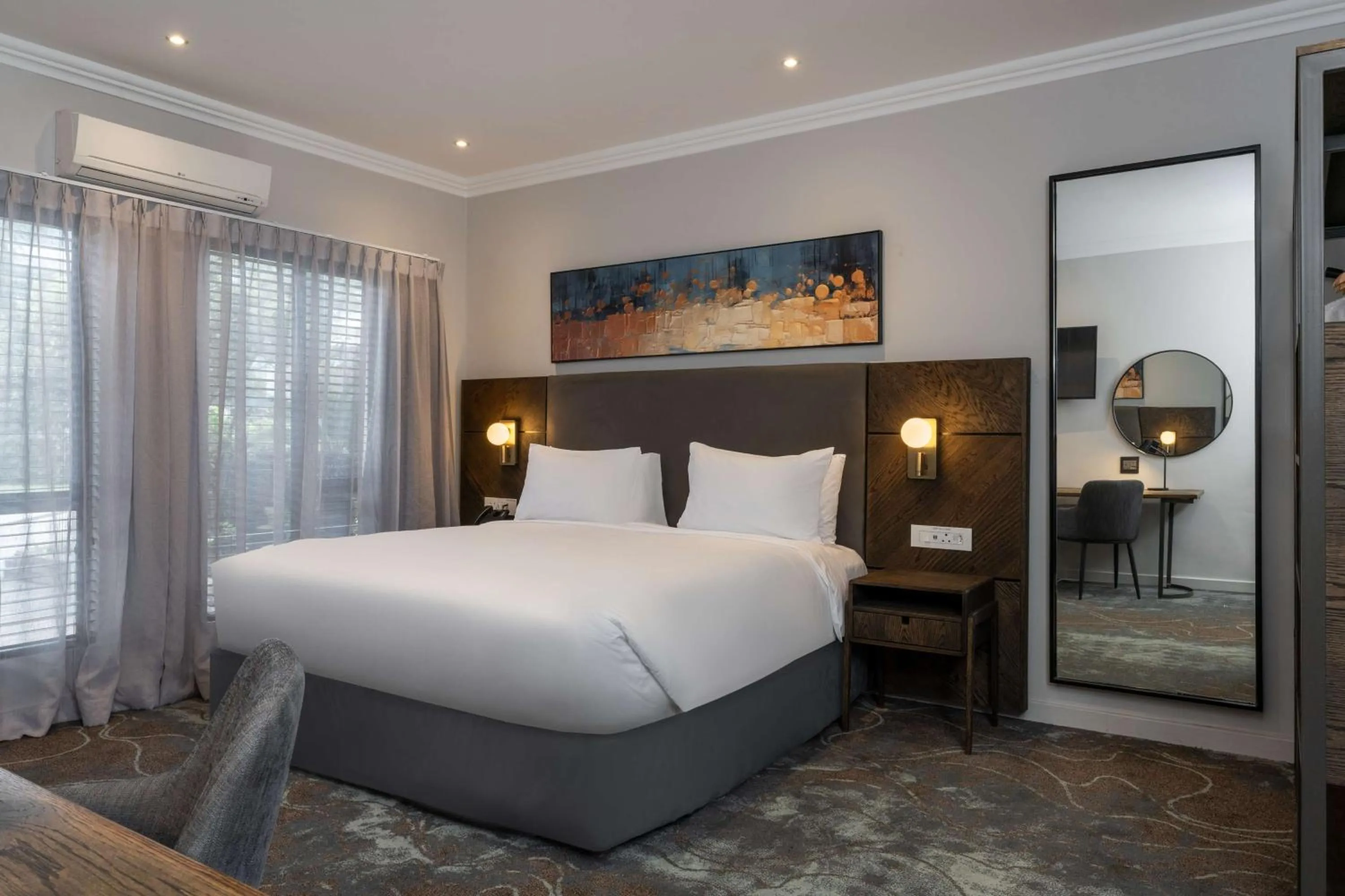 Bedroom, Bed in Radisson Hotel and Convention Centre OR Tambo Airport