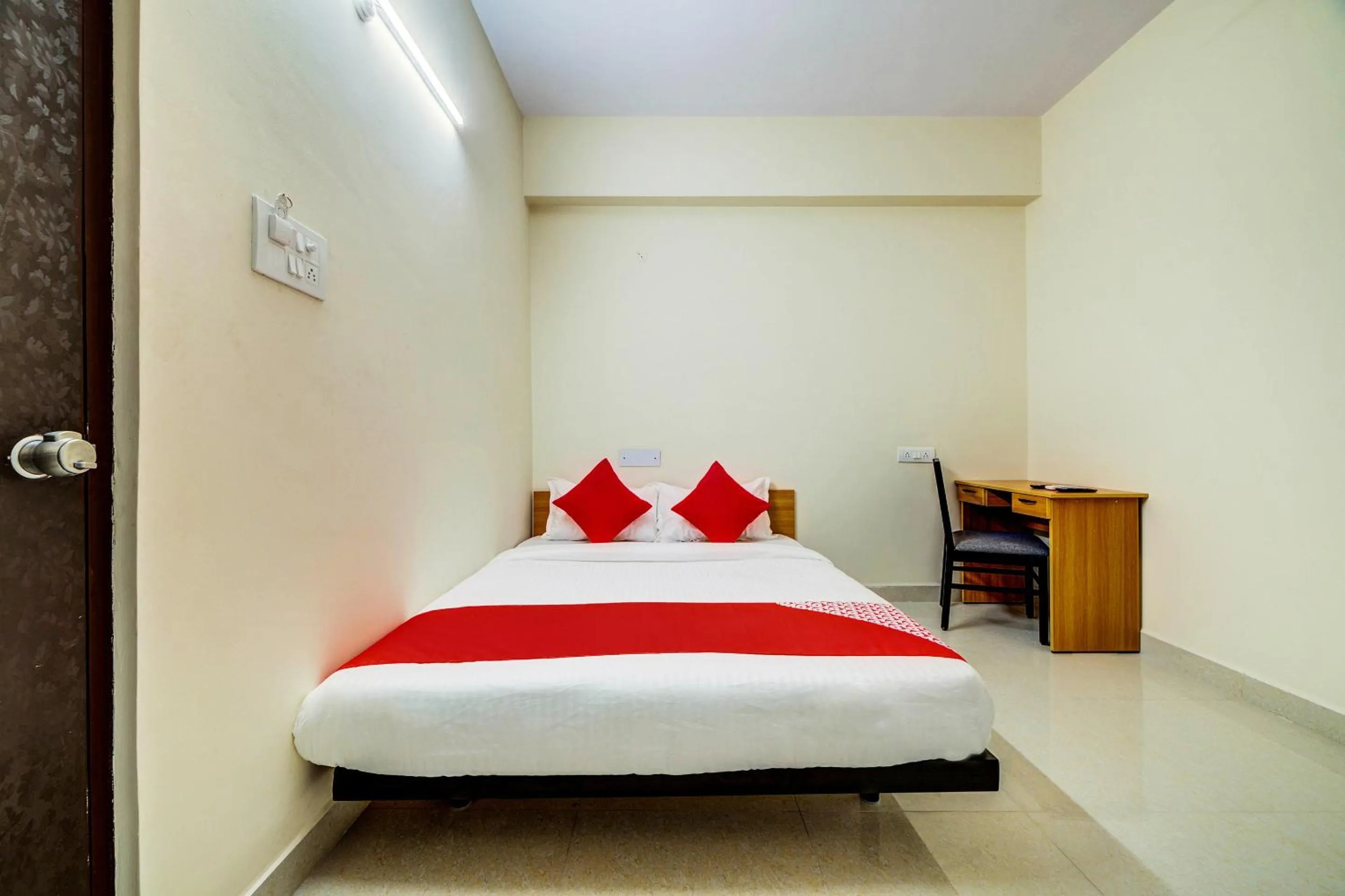 Bedroom, Bed in Hotel O JV Colony Near KFC Gachibowli