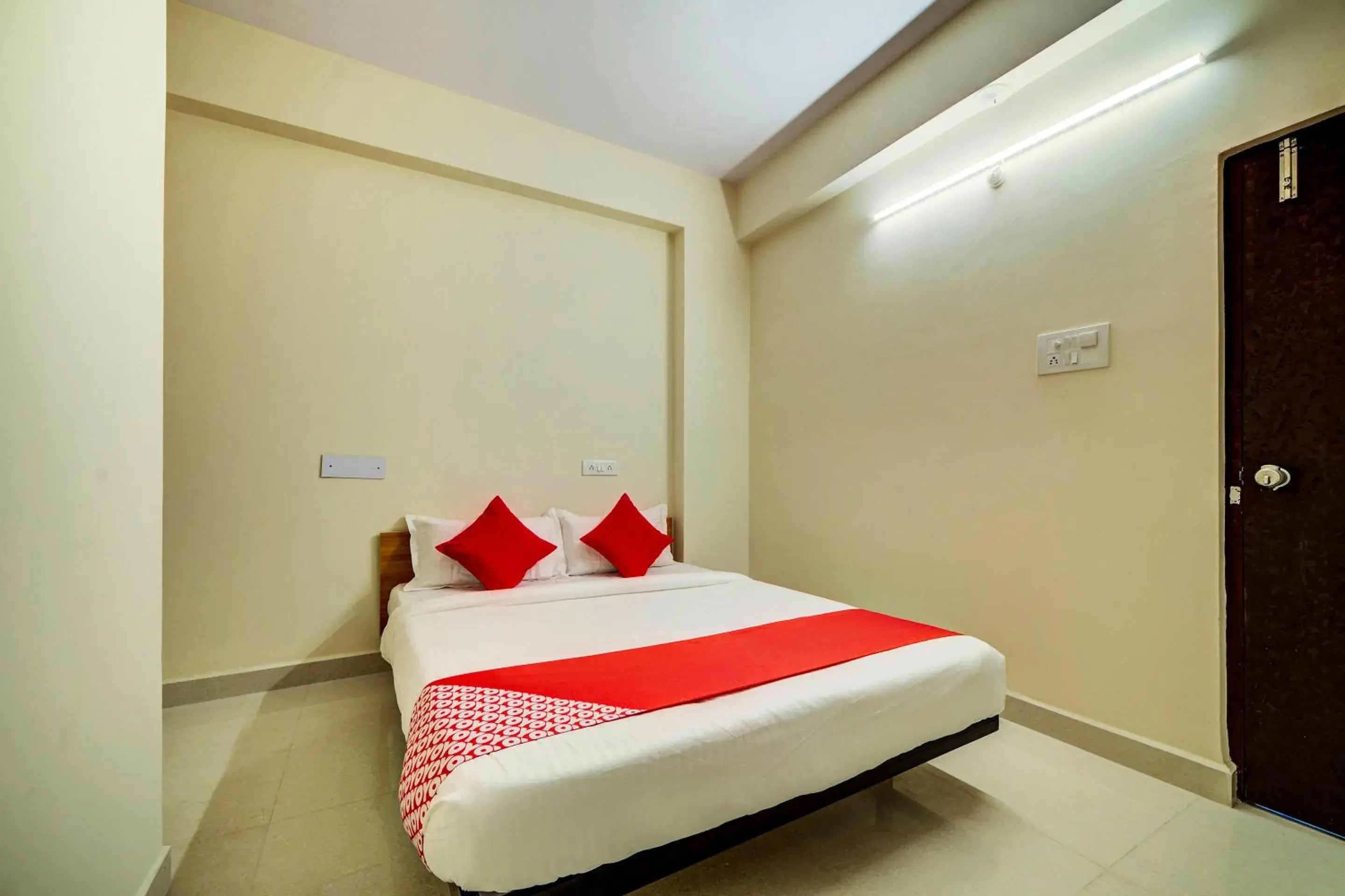 Bedroom, Bed in Hotel O JV Colony Near KFC Gachibowli Bedroom, Bed in Hotel O JV Colony Near KFC Gachibowli