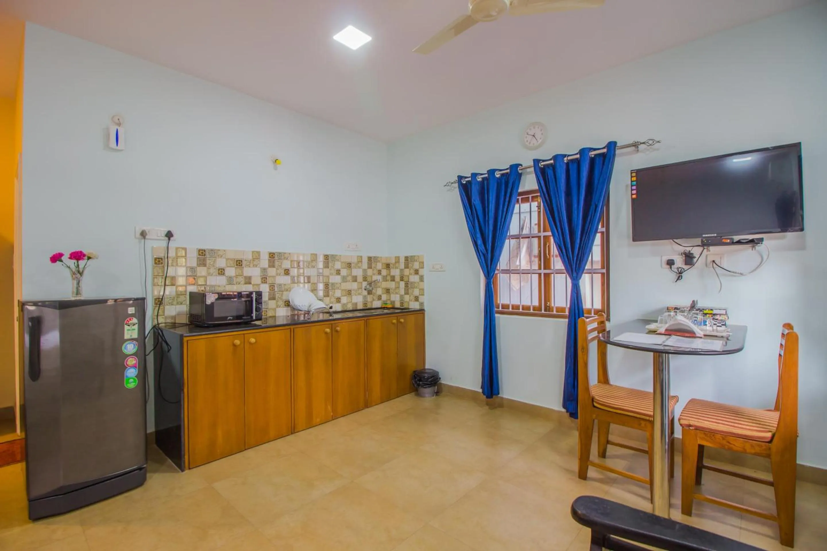 Kitchen or kitchenette in Super Collection O Holy Cross Home Stays