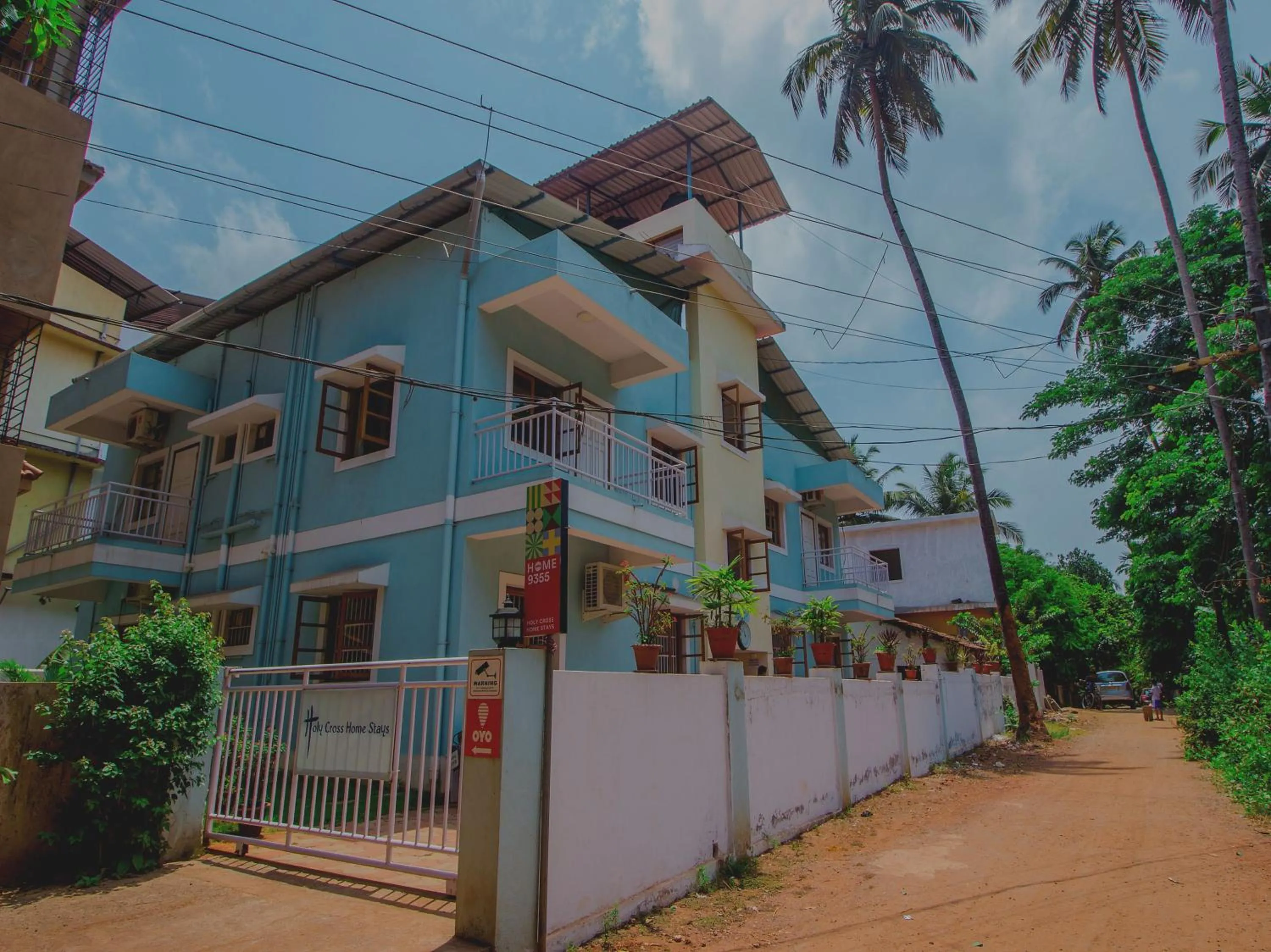 Facade/entrance in Super Collection O Holy Cross Home Stays