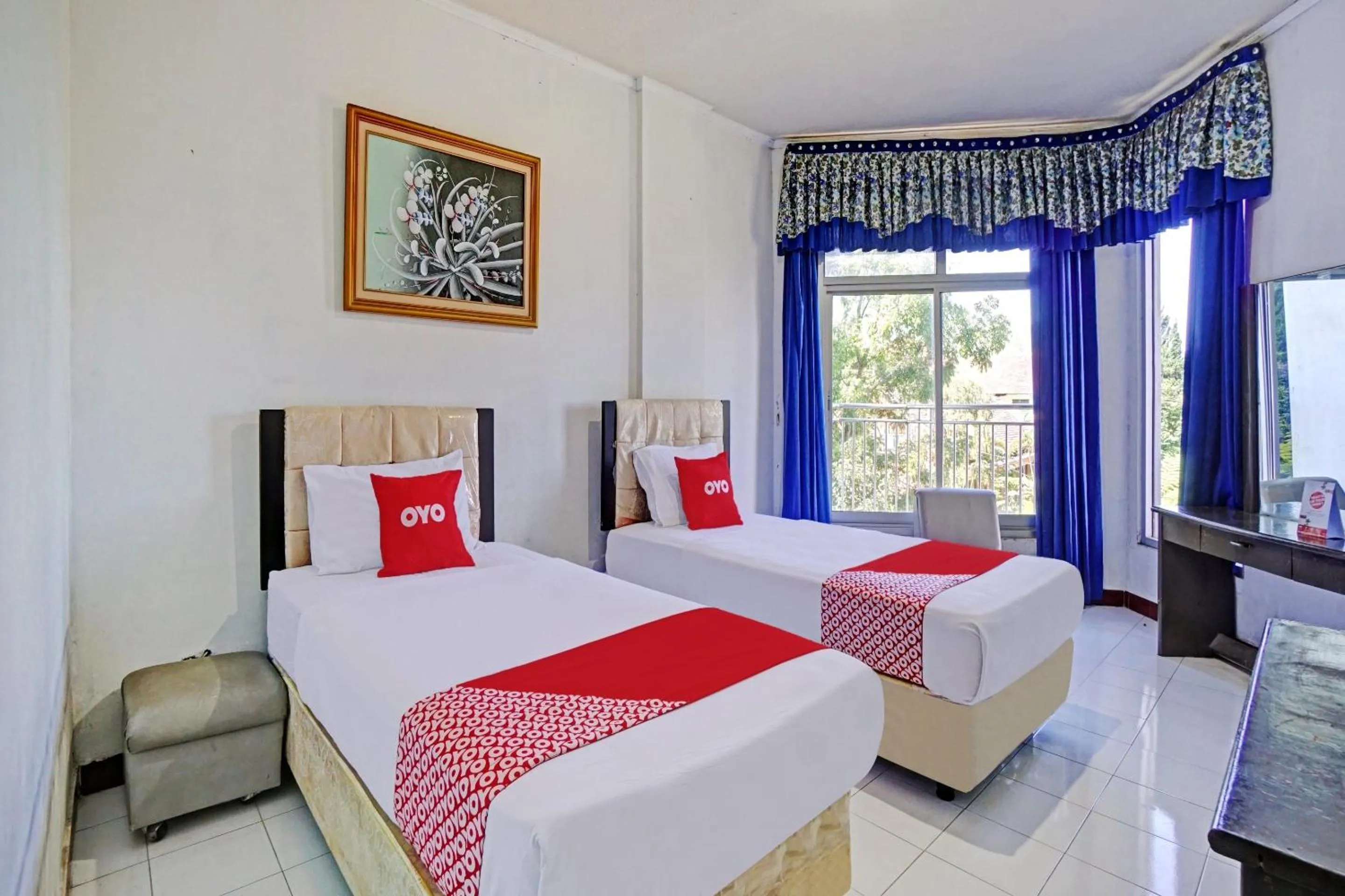 Bedroom, Bed in Hotel O Victory