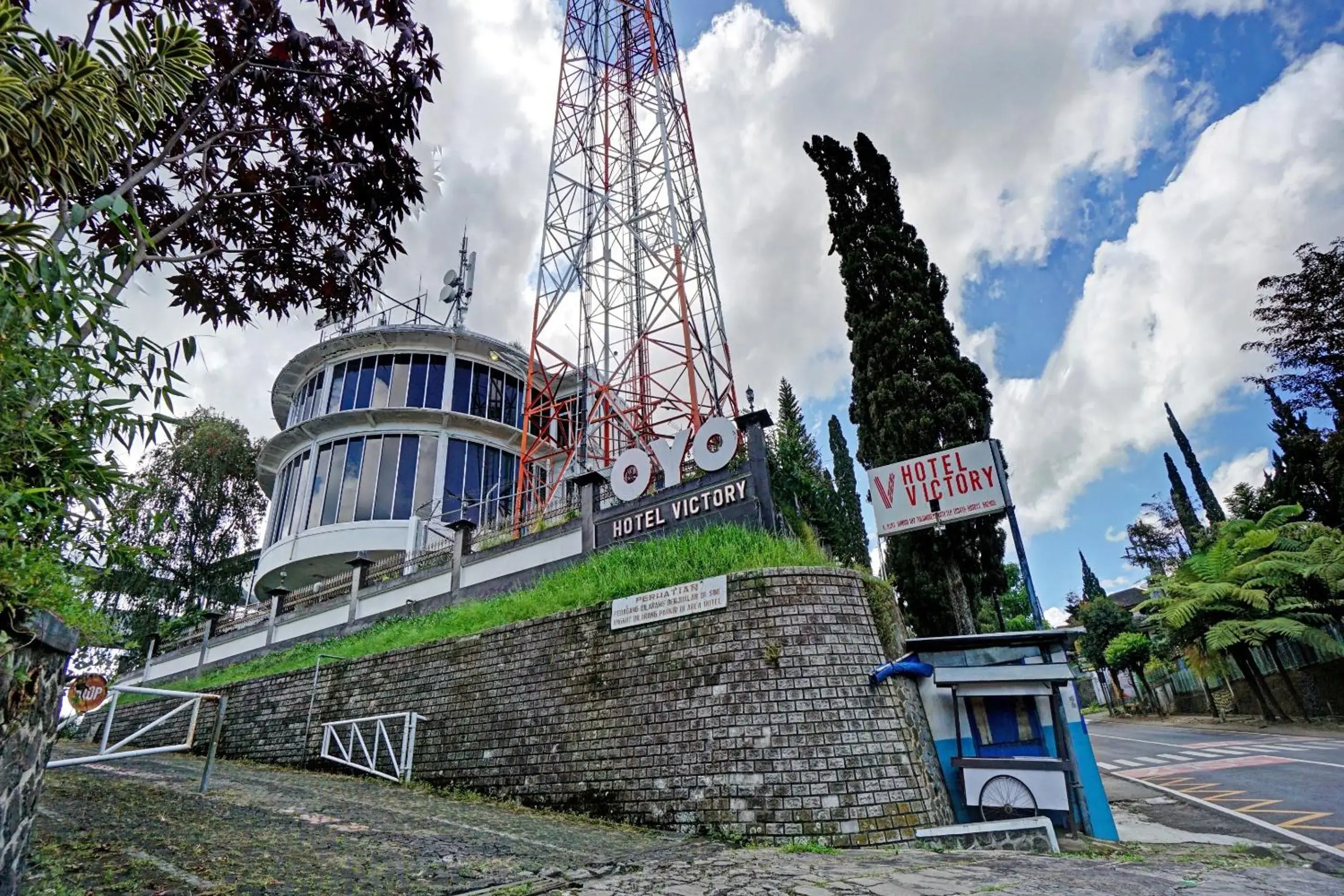 Facade/entrance in Hotel O Victory Facade/entrance in Hotel O Victory