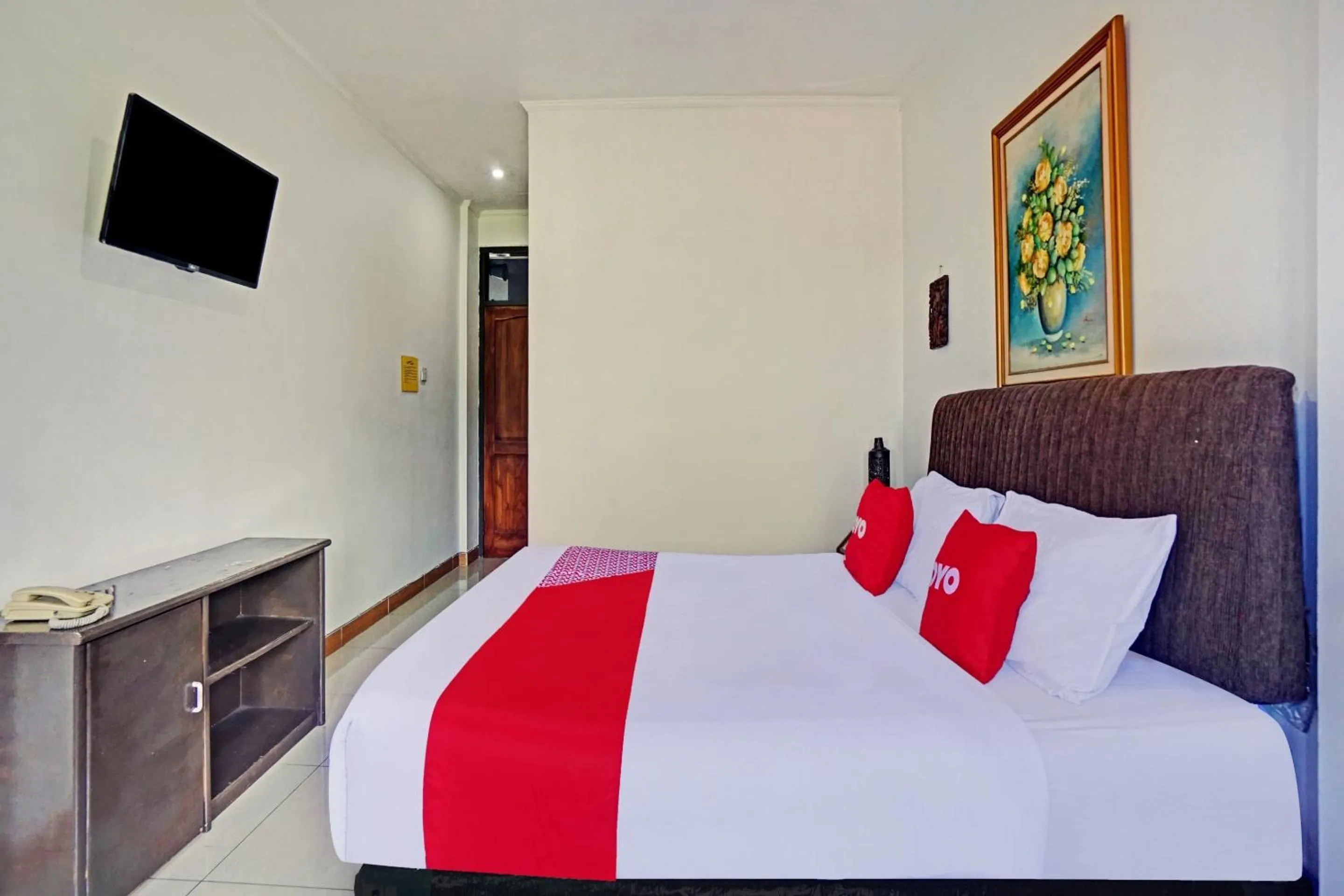 Bedroom, Bed in Hotel O Victory