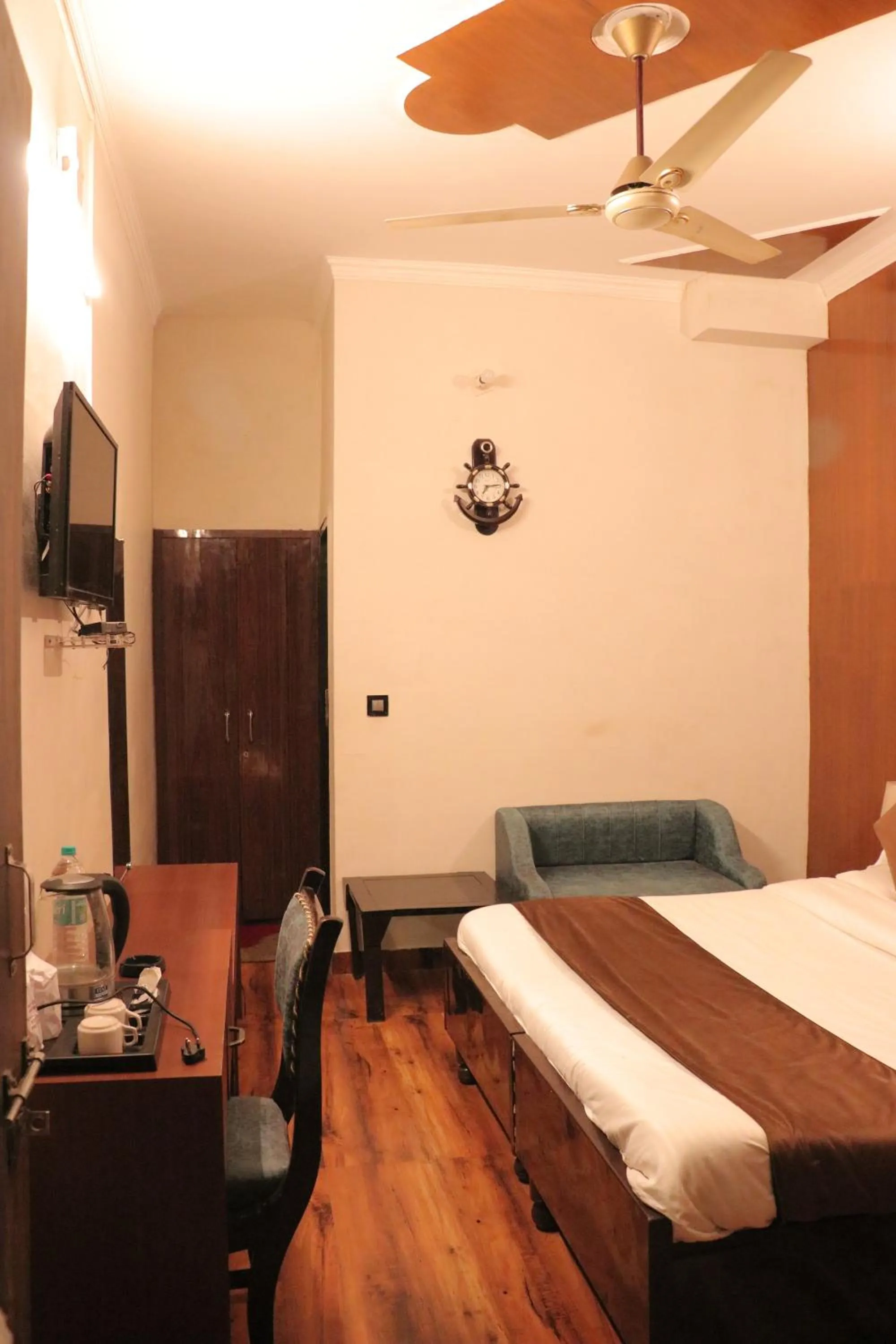 Bedroom, Bed in Hotel Rajat Residency Bijnor