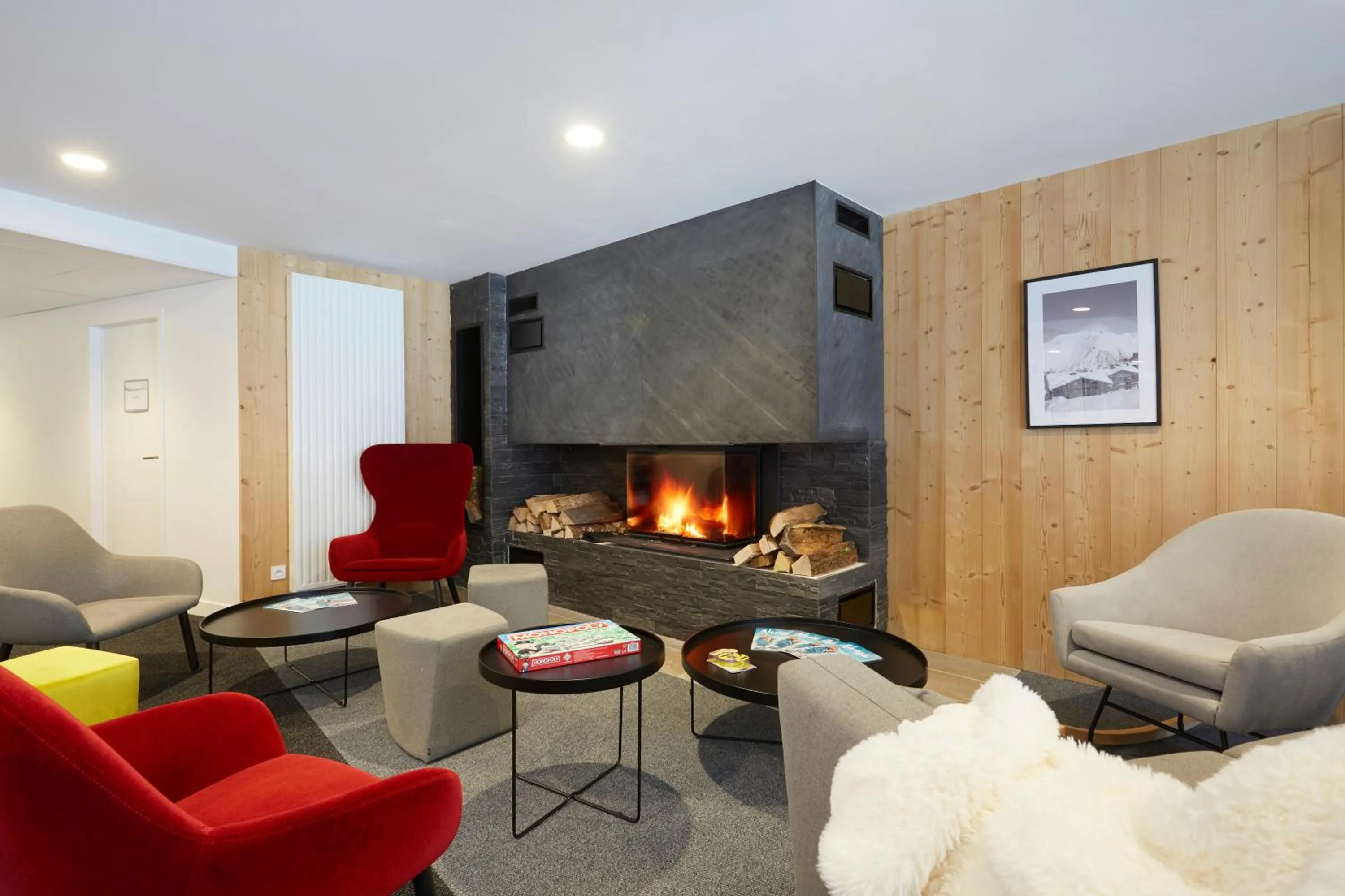 Communal lounge/ TV room in Résidence Néméa Le Hameau - Les Deux Alpes