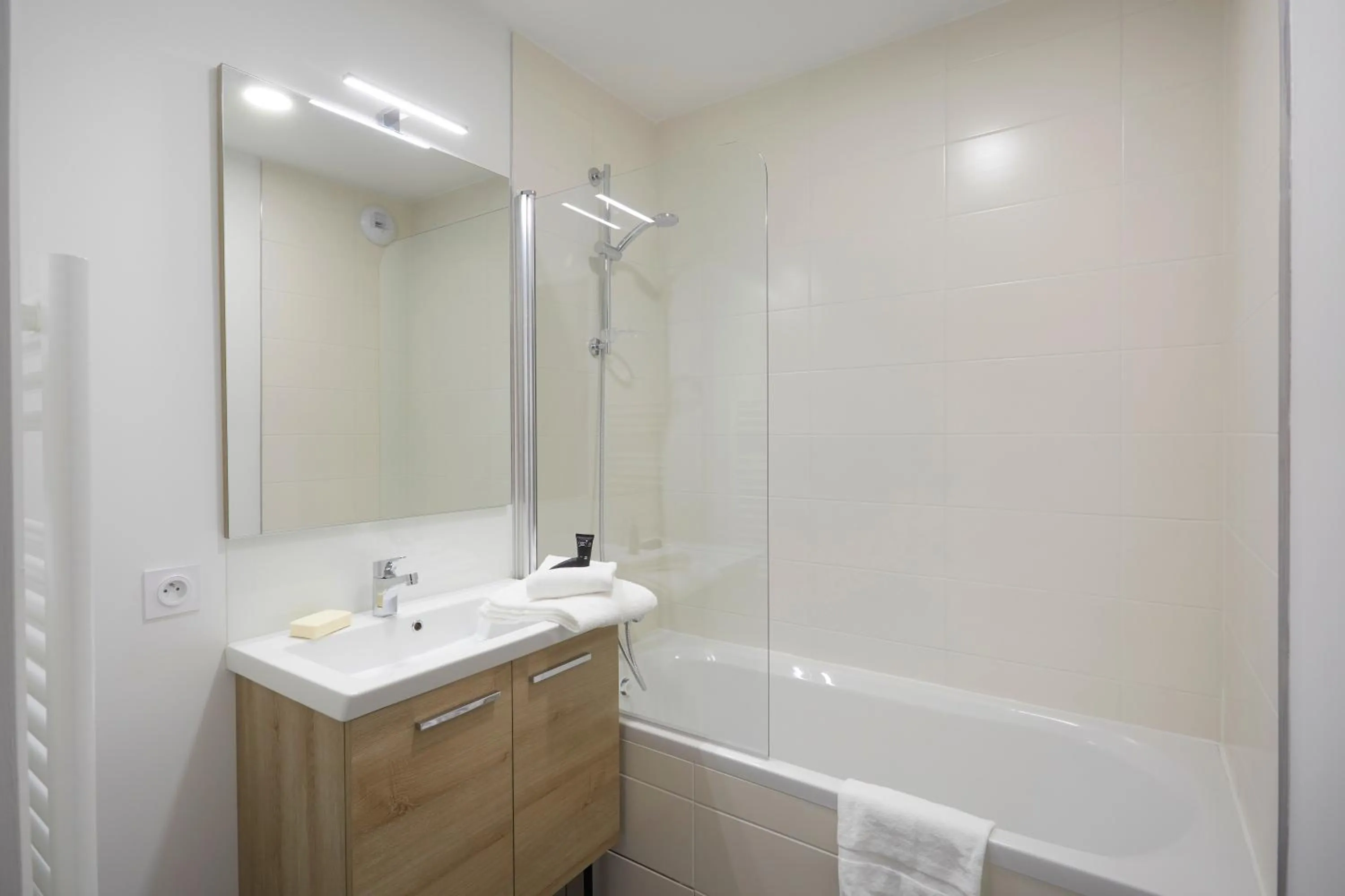 Bathroom in Résidence Néméa Le Hameau - Les Deux Alpes