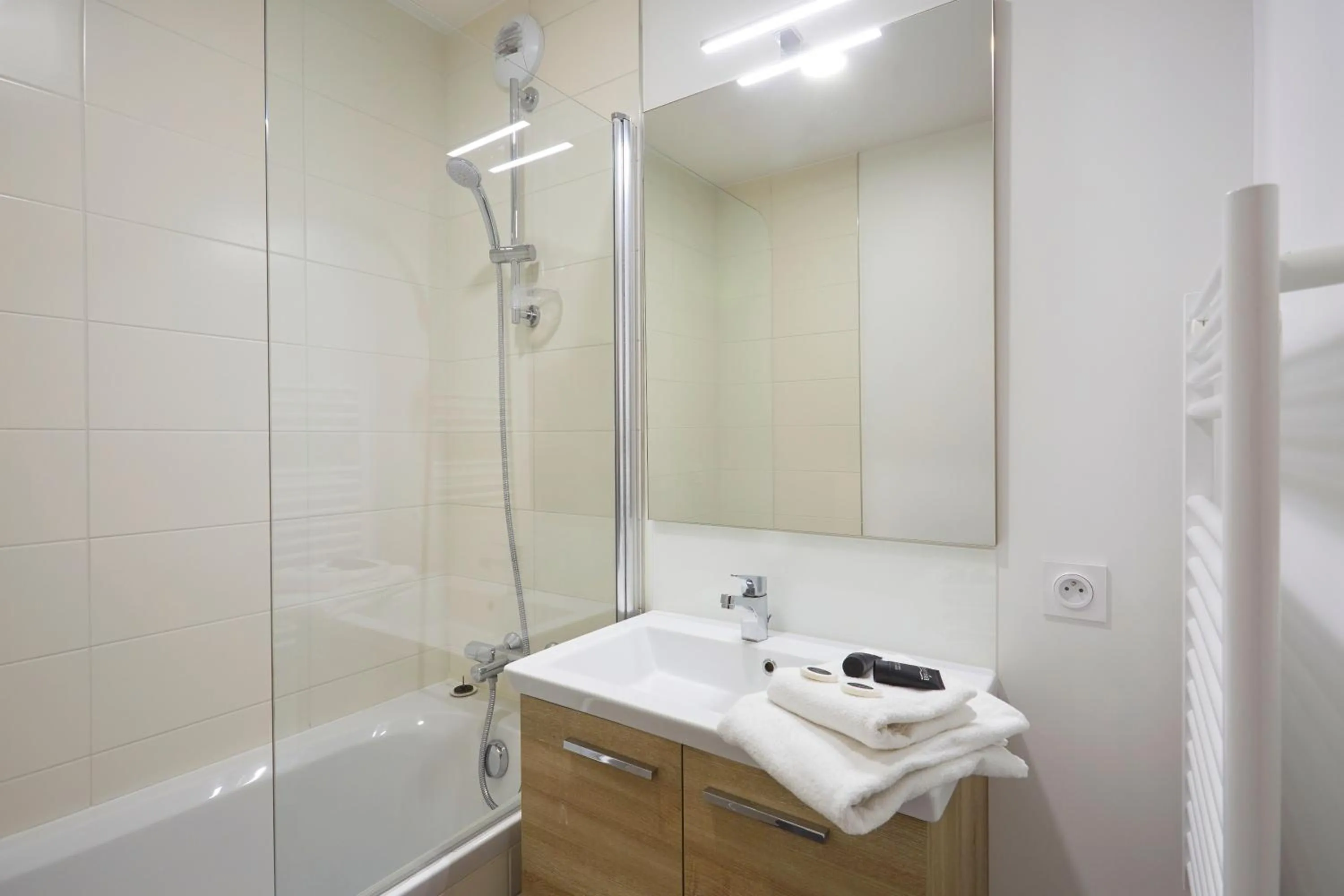 Bathroom in Résidence Néméa Le Hameau - Les Deux Alpes