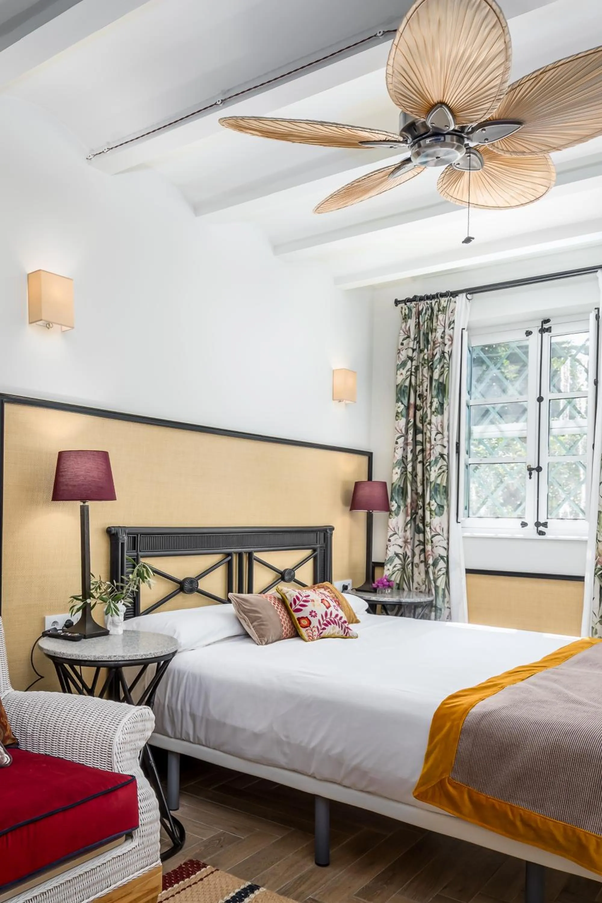 Bed in Maison San Alfredo B&B