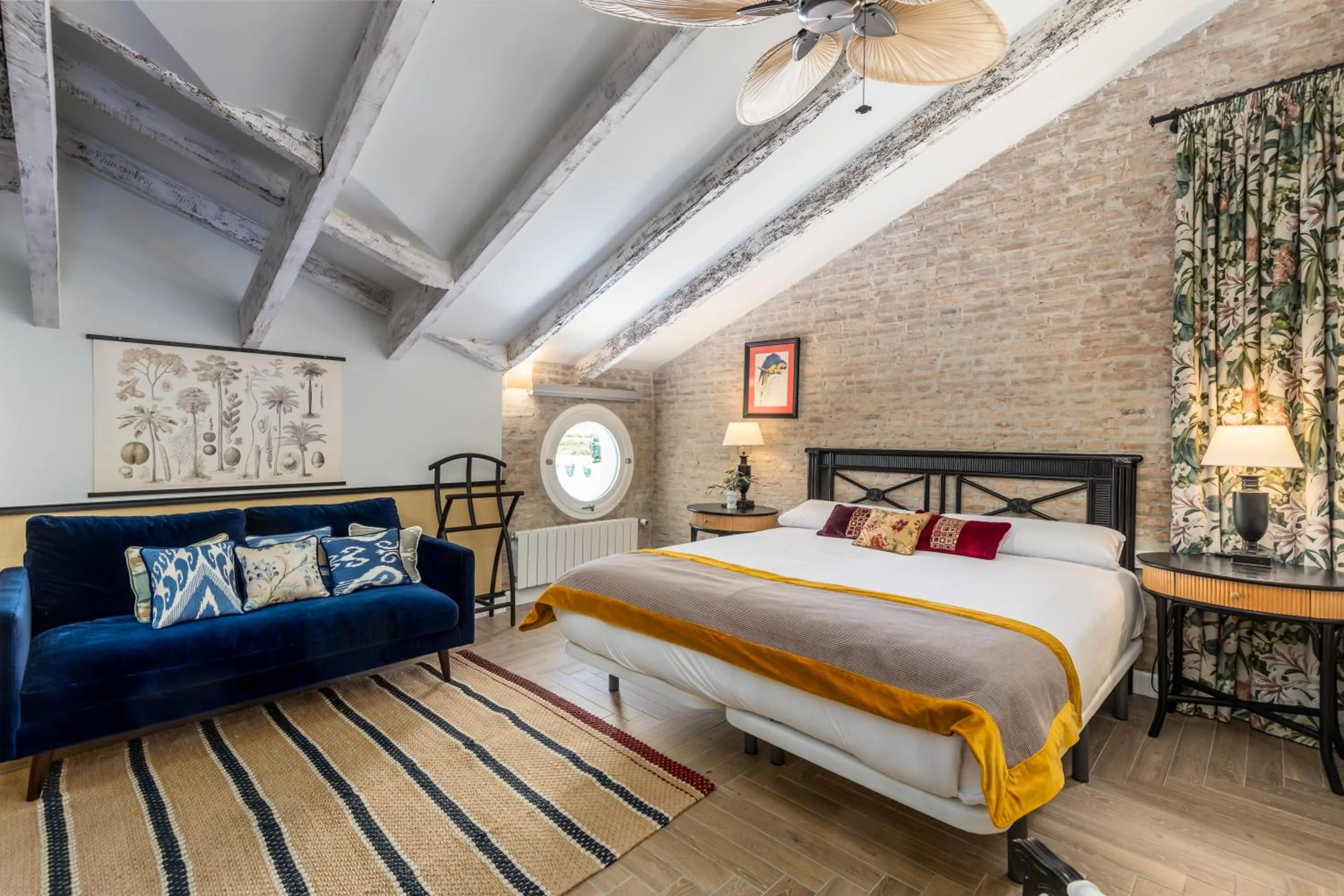 Bed in Maison San Alfredo B&B