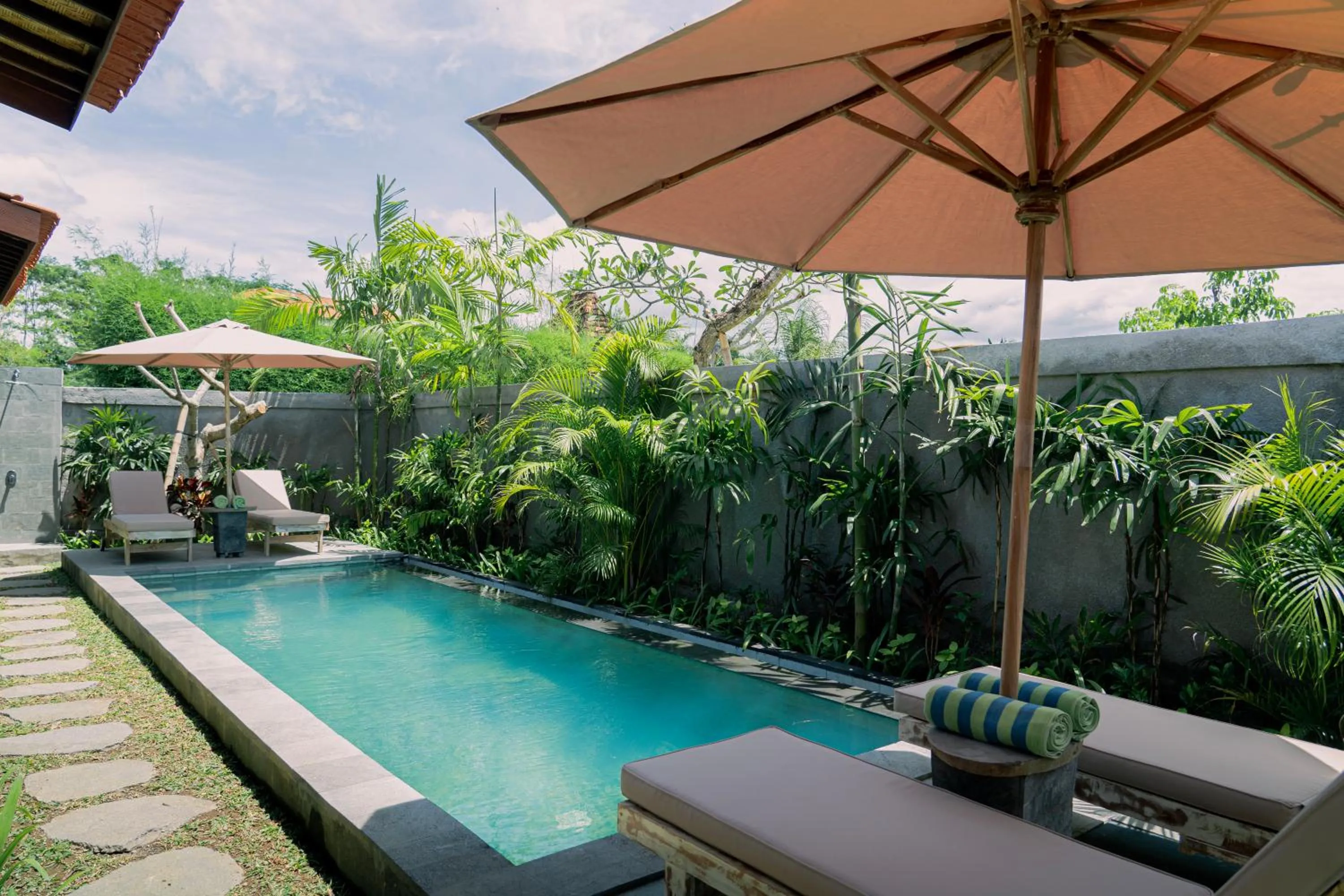 Swimming pool in Aswanaya Villas Ubud