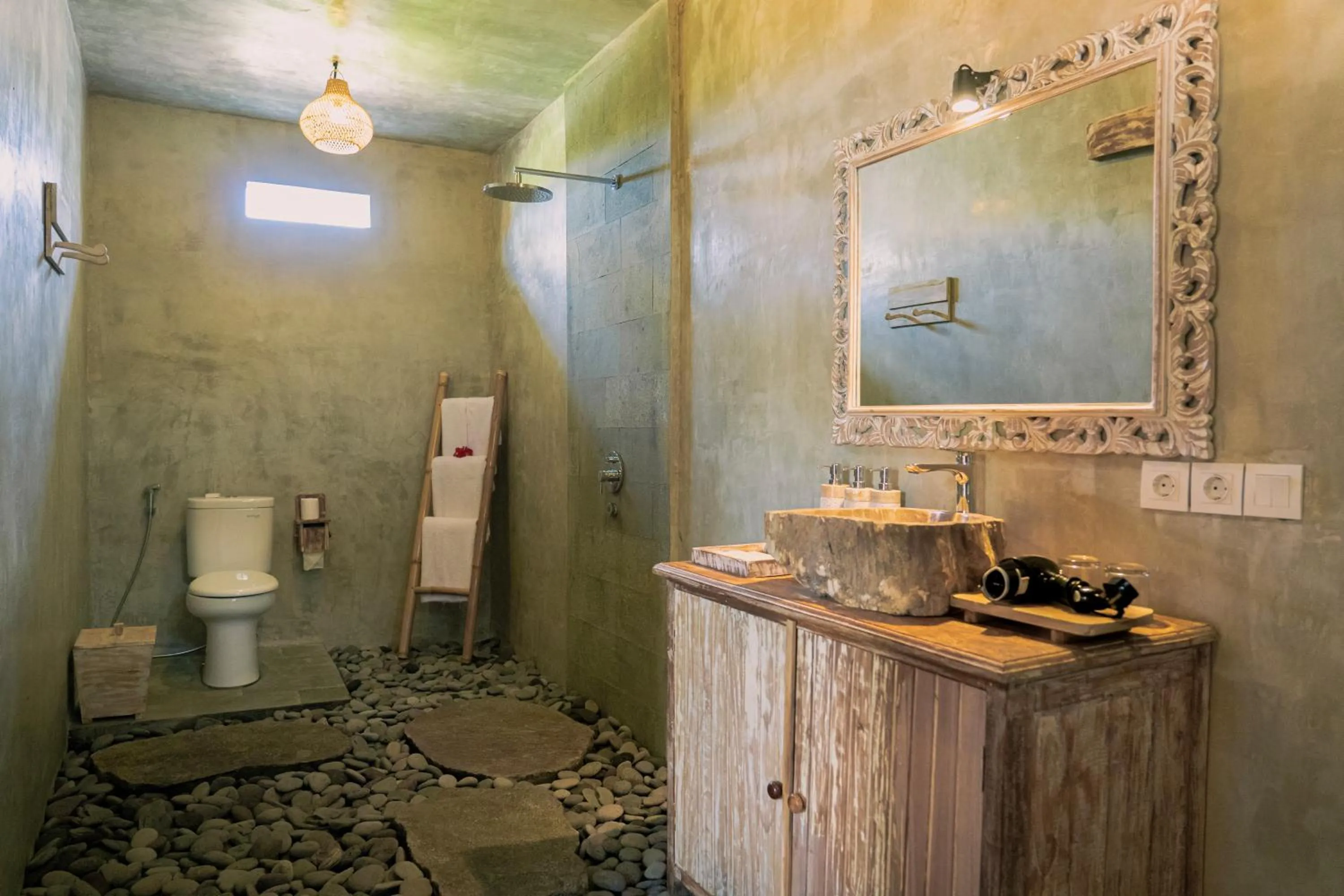 Toilet in Aswanaya Villas Ubud