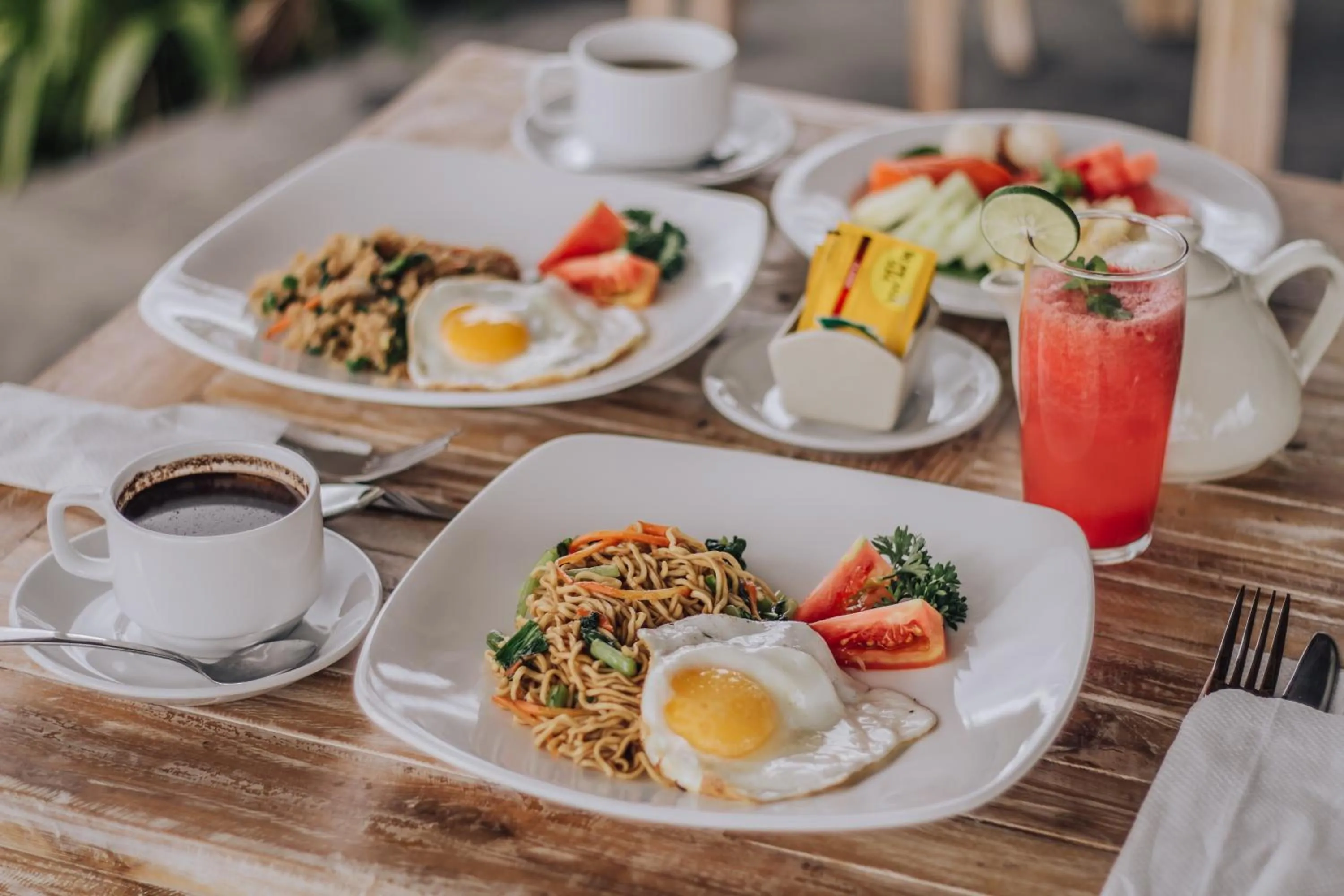 Food and drinks in Aswanaya Villas Ubud