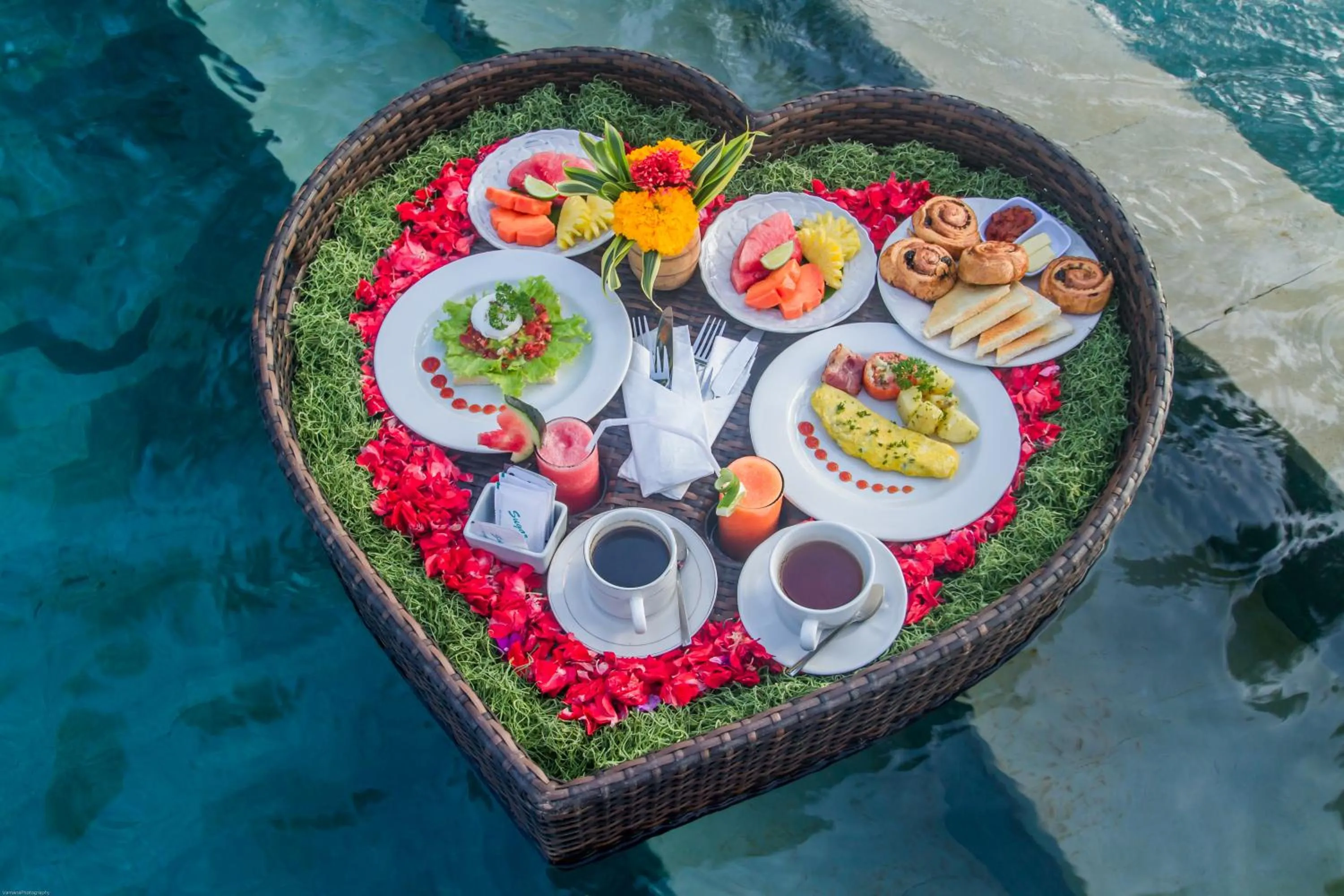 Food in Aswanaya Villas Ubud