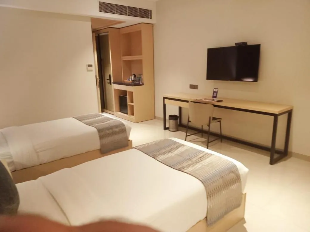 TV and multimedia, Bed in Click Hotel Bangalore - International Airport