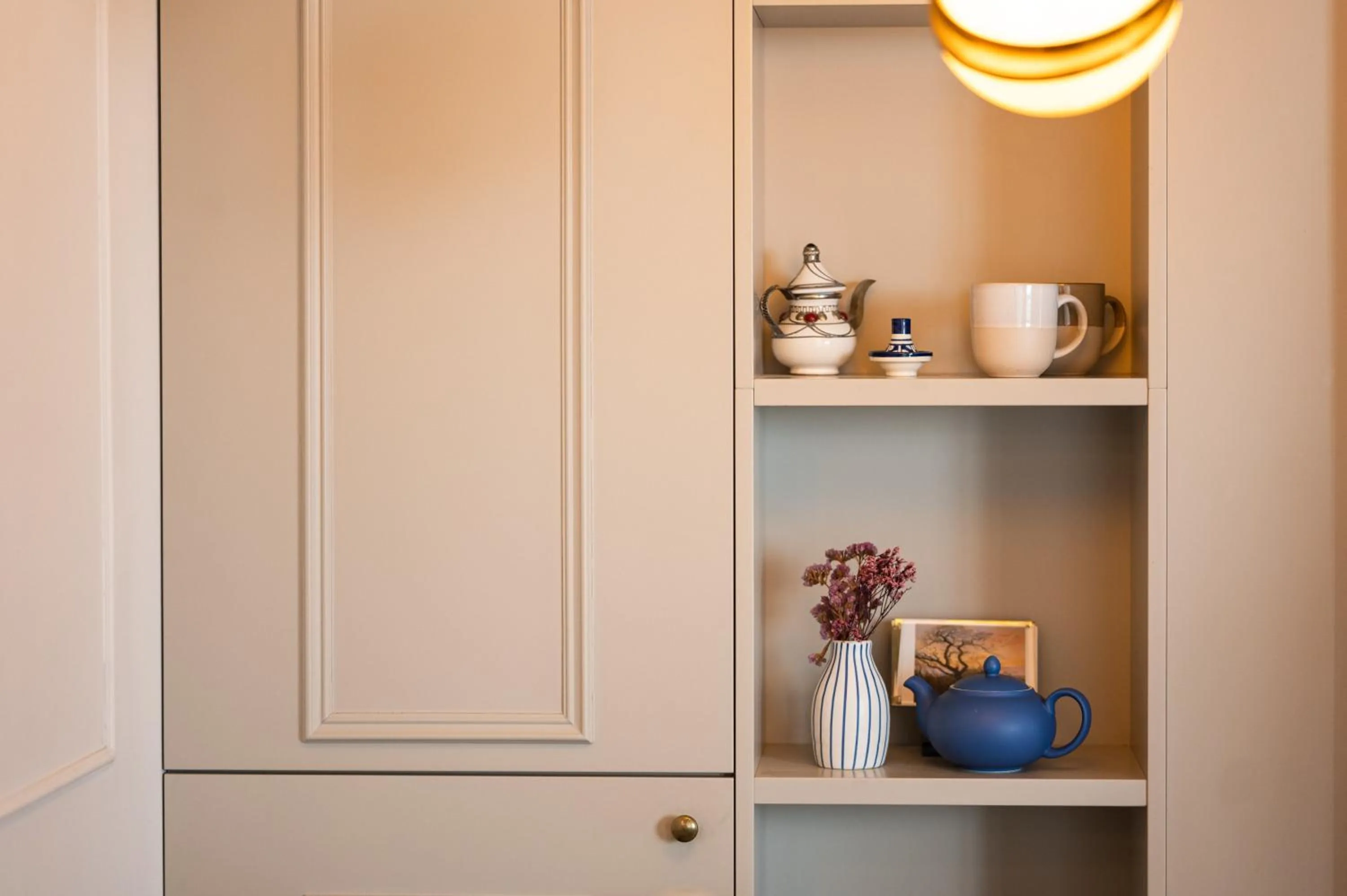 Internal: Not applicable to any particular room in Alonella