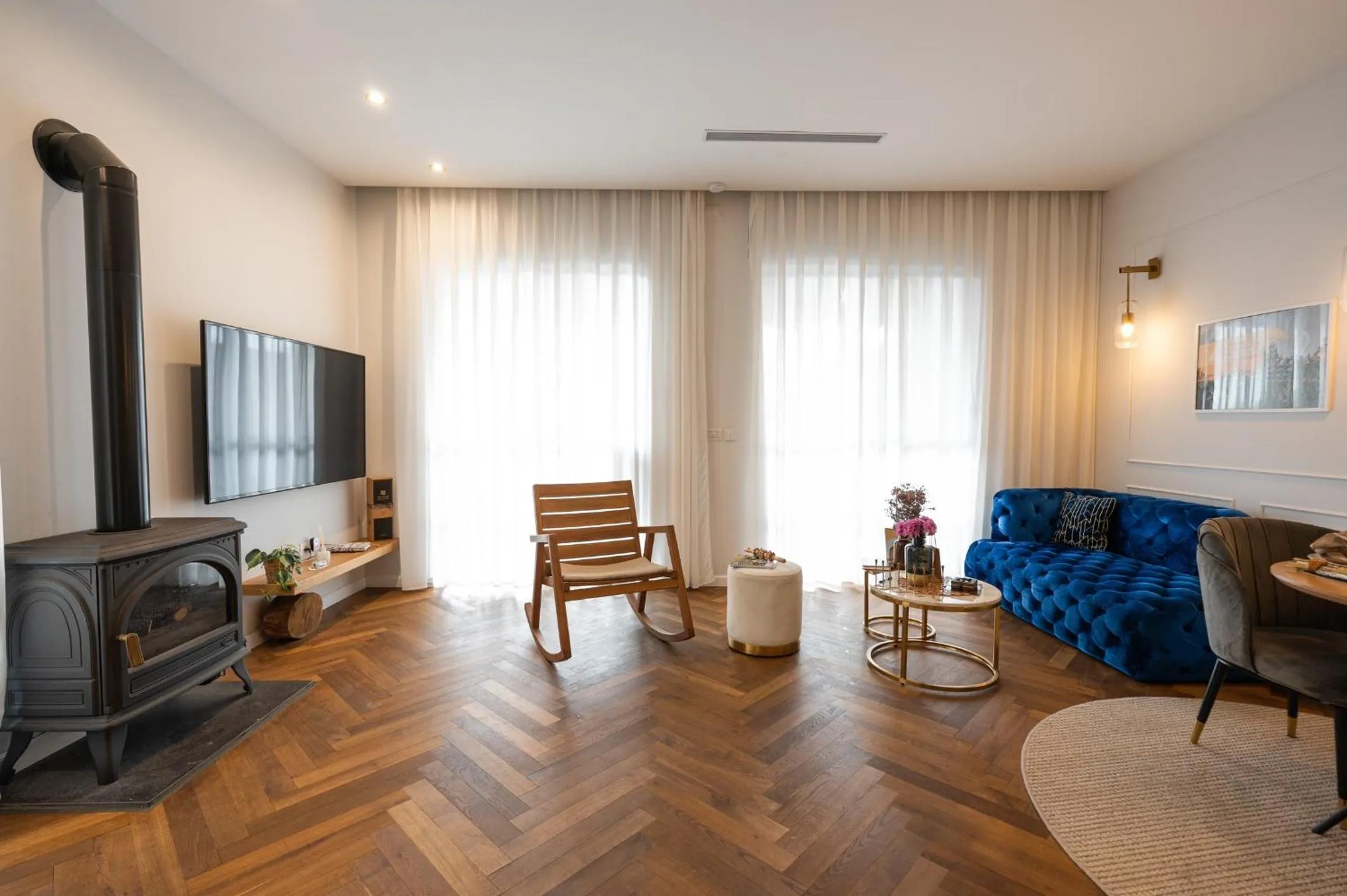 Living room in Alonella