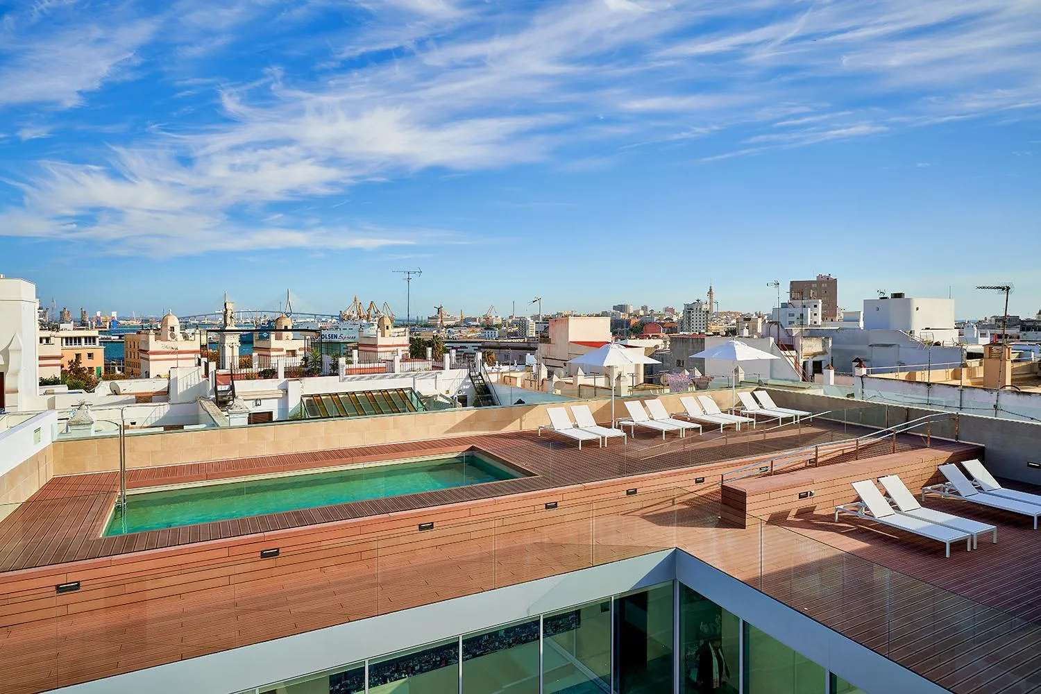 City view in Tandem Torres de Cádiz Suites