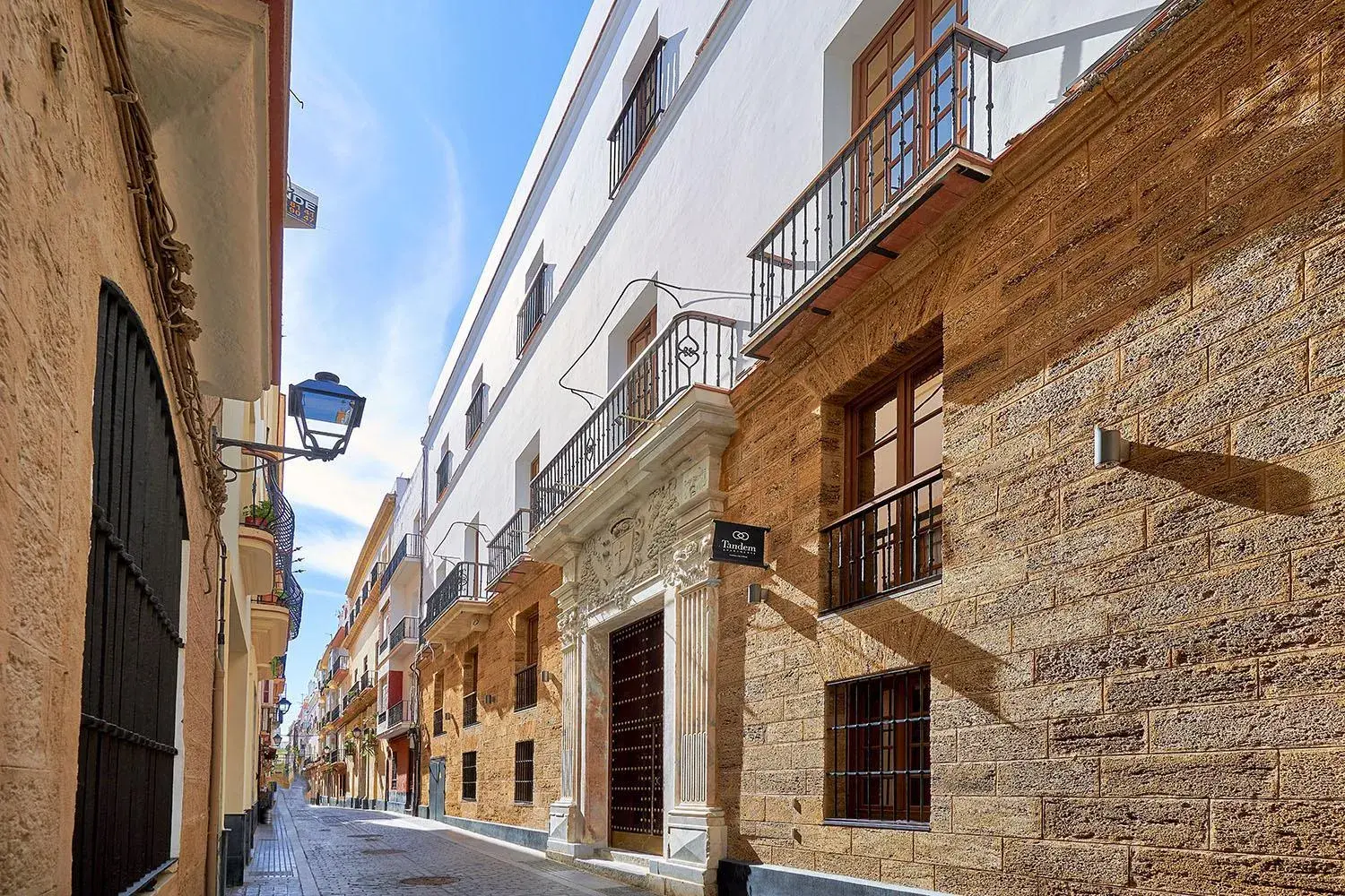Facade/entrance in Tandem Torres de Cádiz Suites Facade/entrance in Tandem Torres de Cádiz Suites