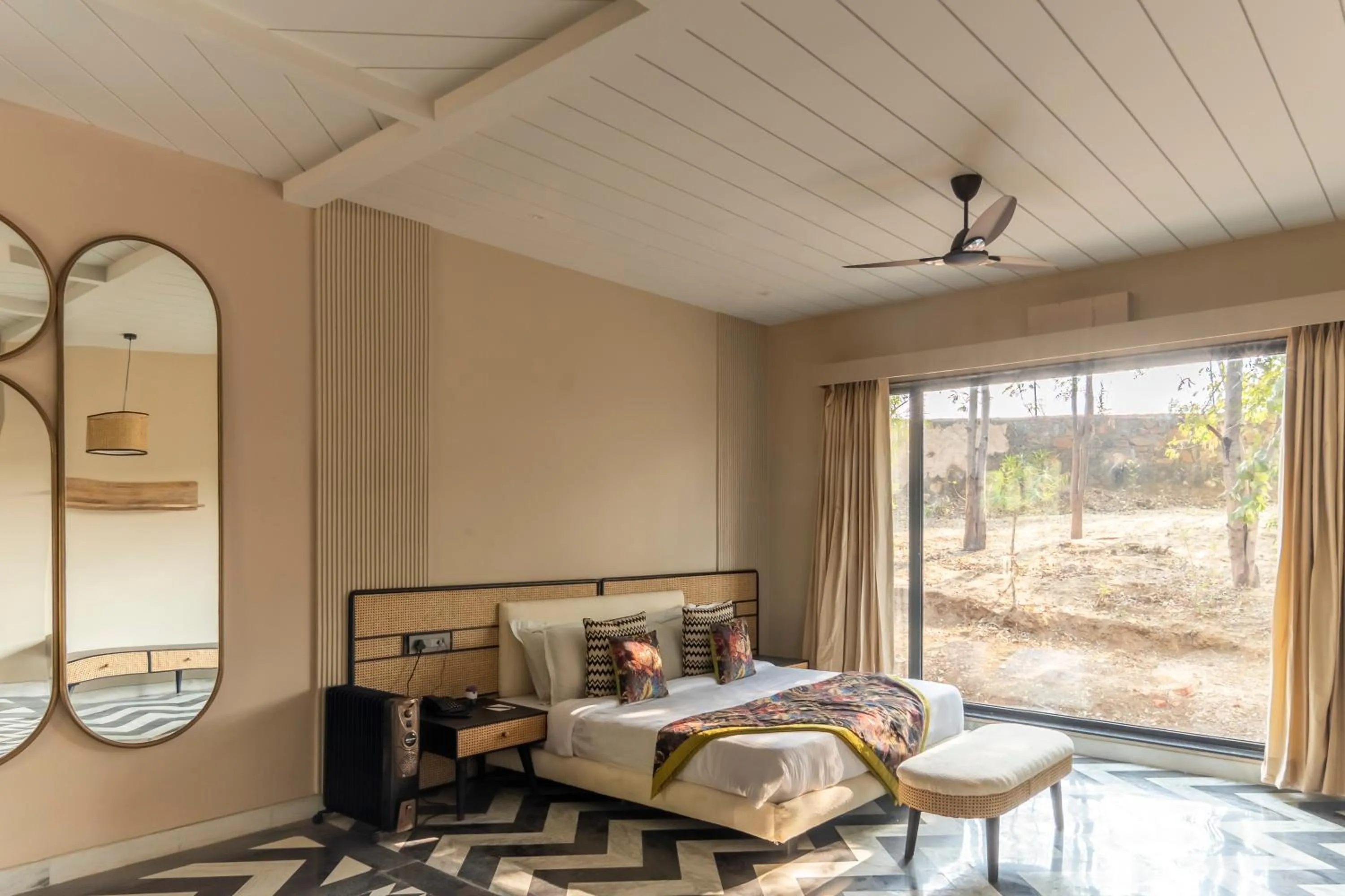 Bedroom, Bed in Vanaashrya Resort and Spa Sariska