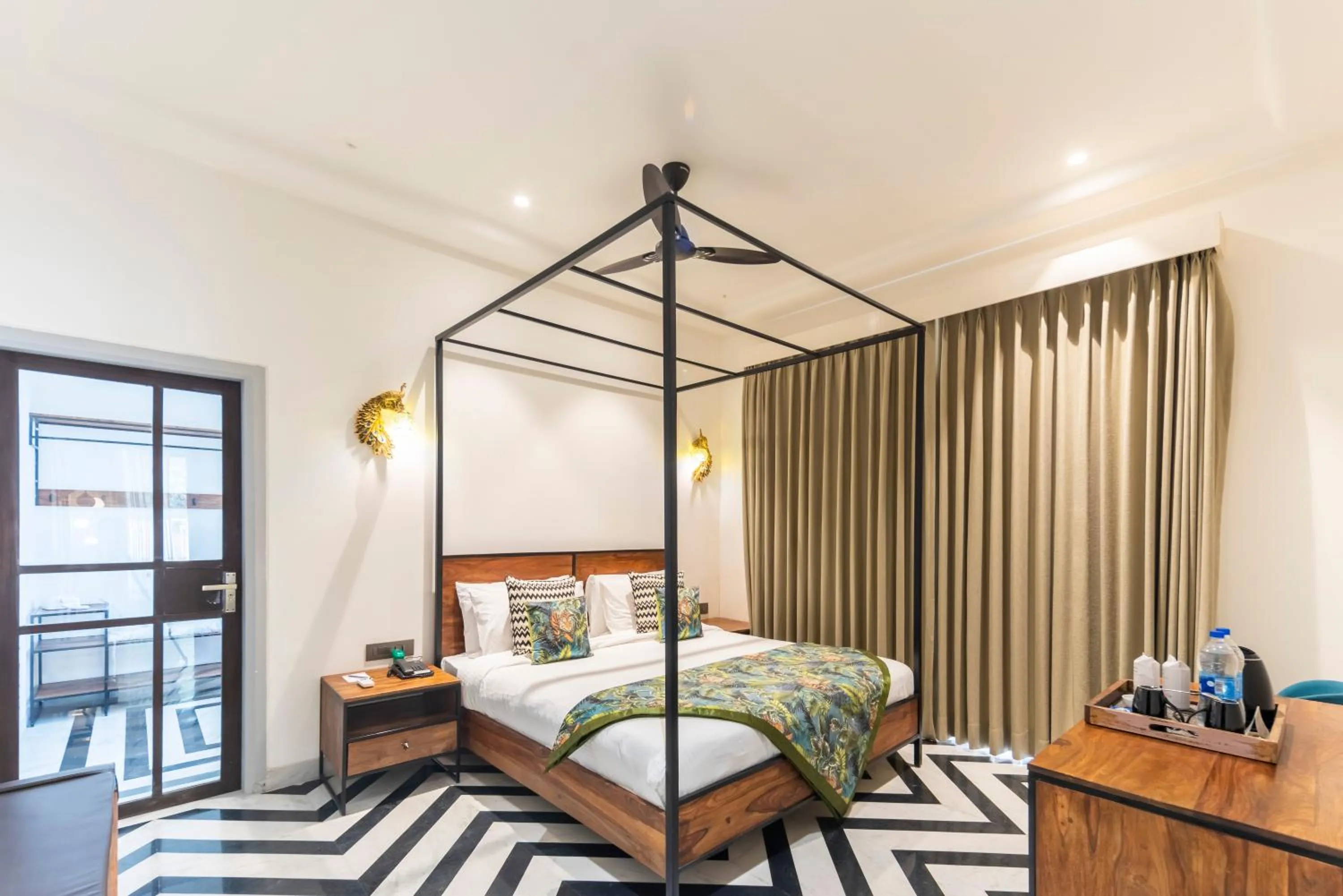 Bedroom, Bed in Vanaashrya Resort and Spa Sariska