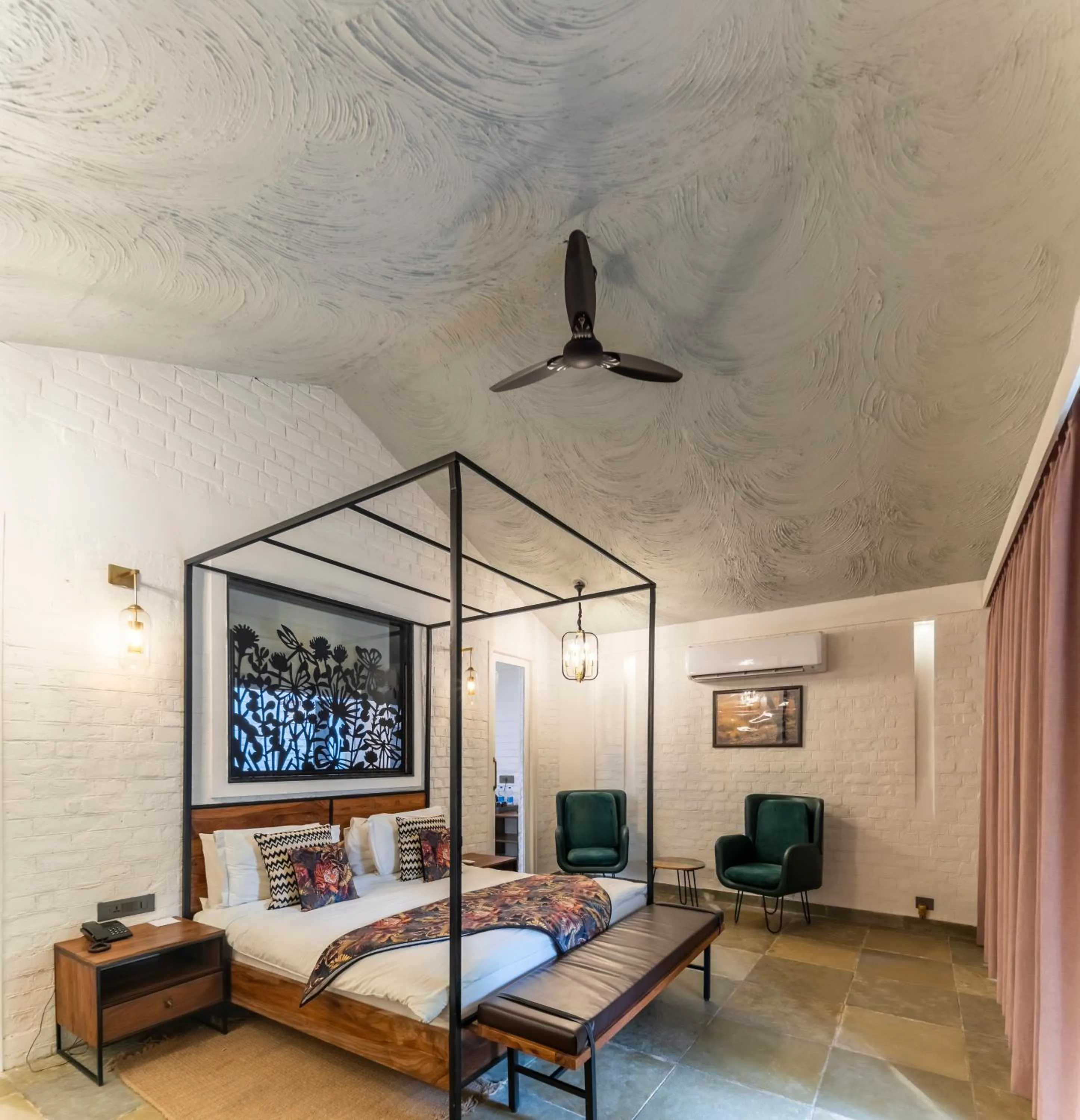 Bedroom, Bed in Vanaashrya Resort and Spa Sariska
