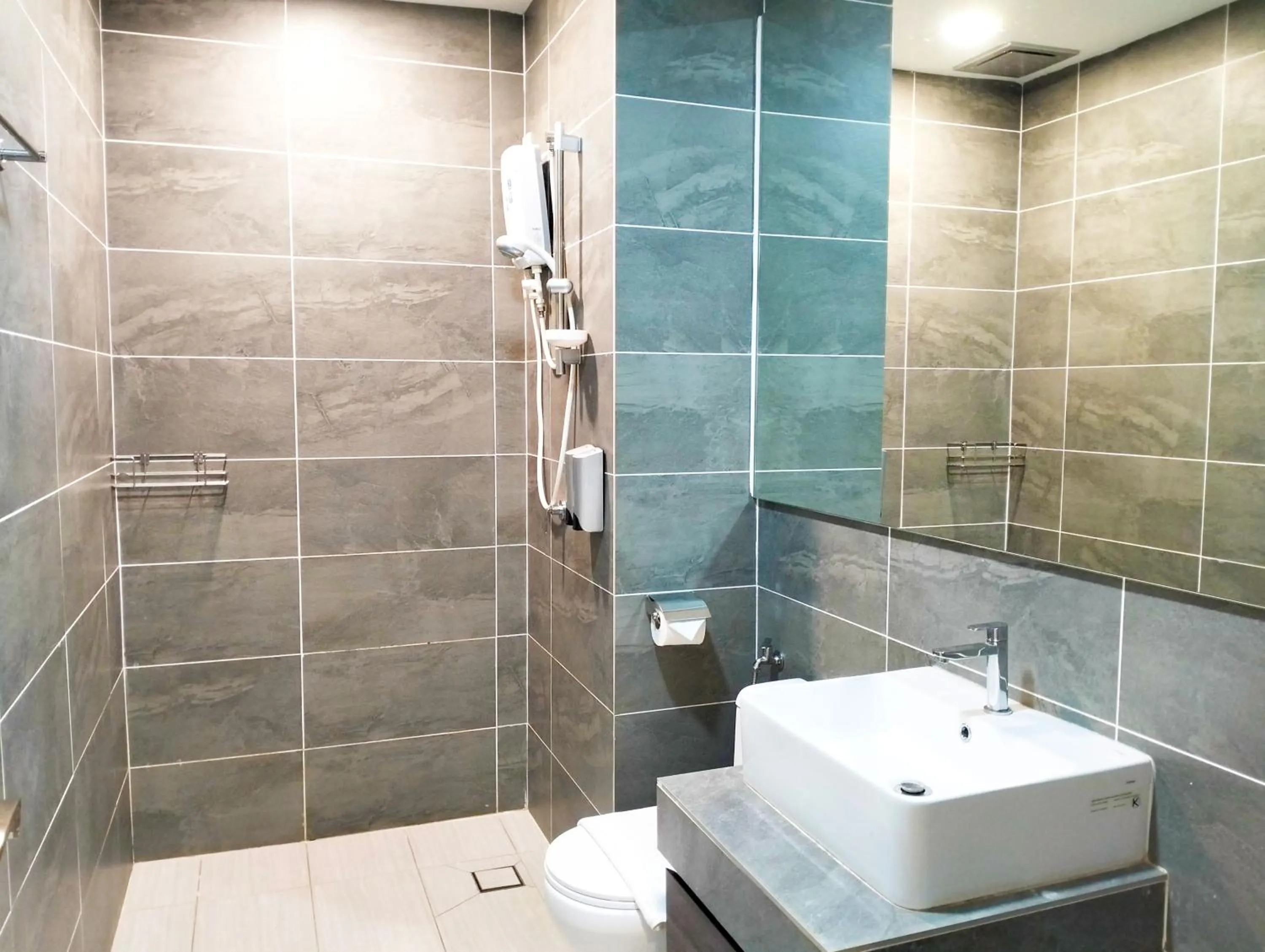 Toilet in Bell Suites by Salaam Suites, Sepang
