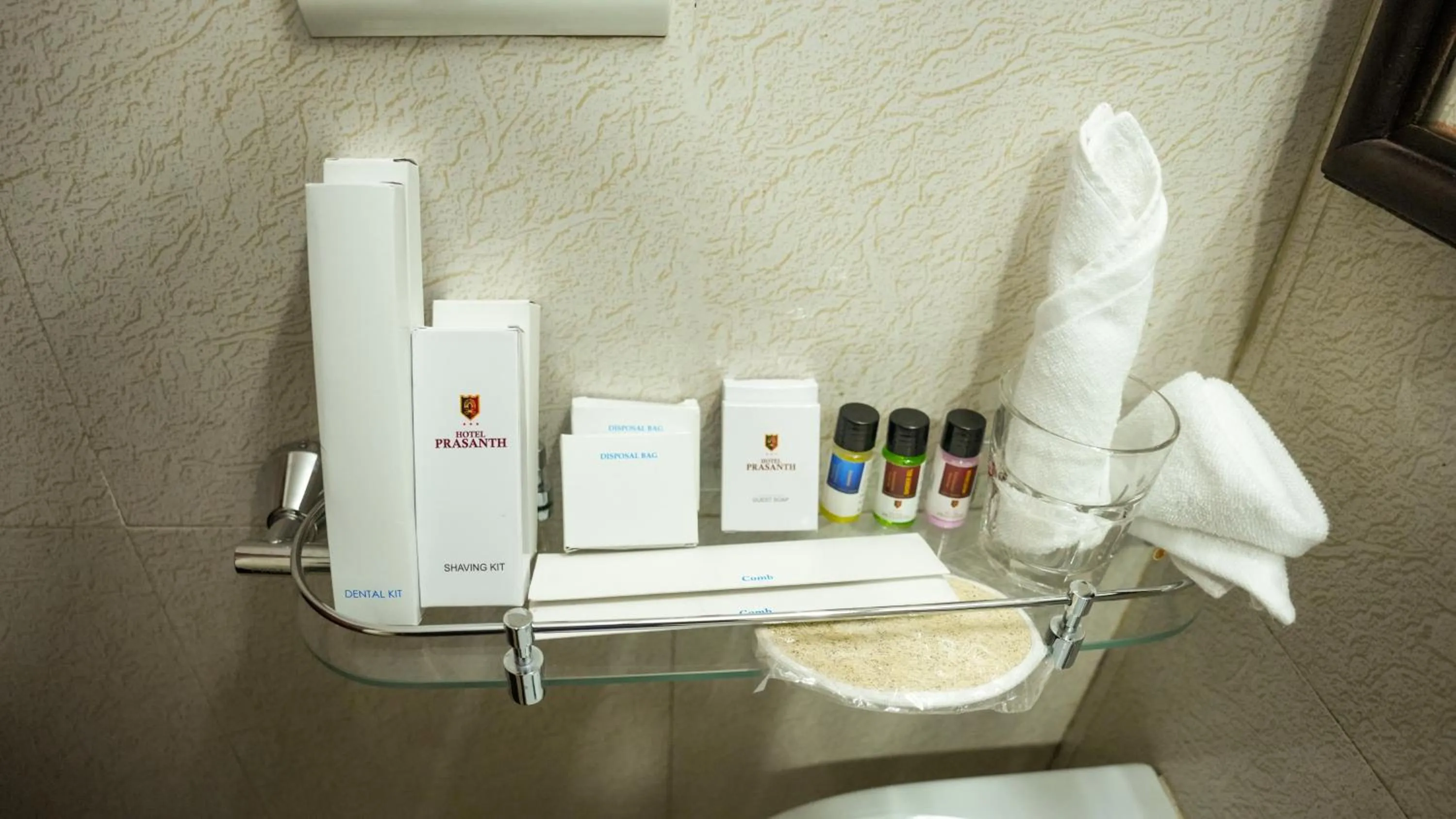 Coffee/tea facilities in Hotel Prasanth