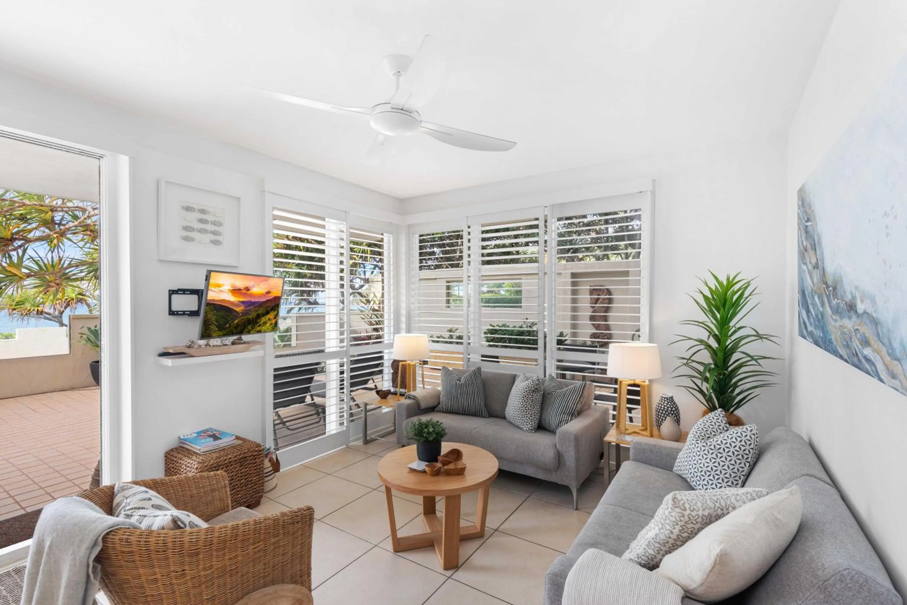 Portofino 1 - Beachfront Apartment Noosa Heads