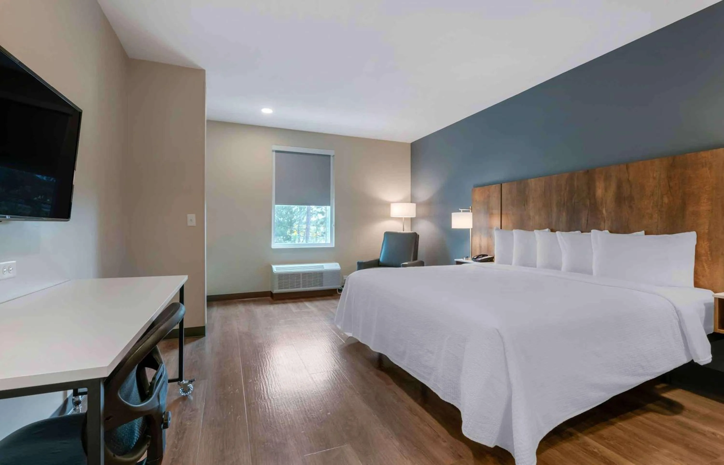 Bedroom, Bed in Extended Stay America Premier Suites - Daytona Beach - Ormond Beach