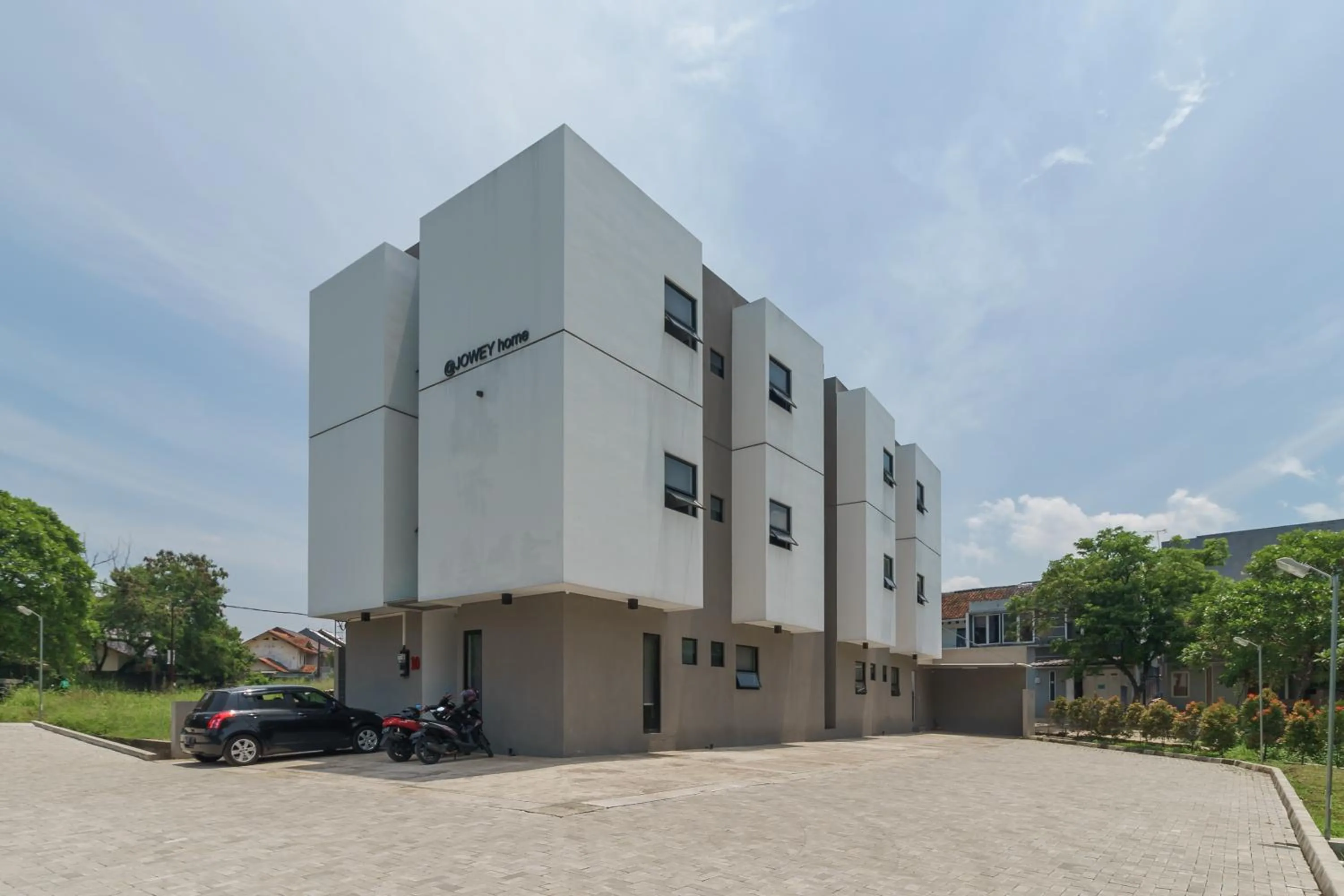 Property building in RedDoorz Syariah near Rumah Sakit Medika Dramaga