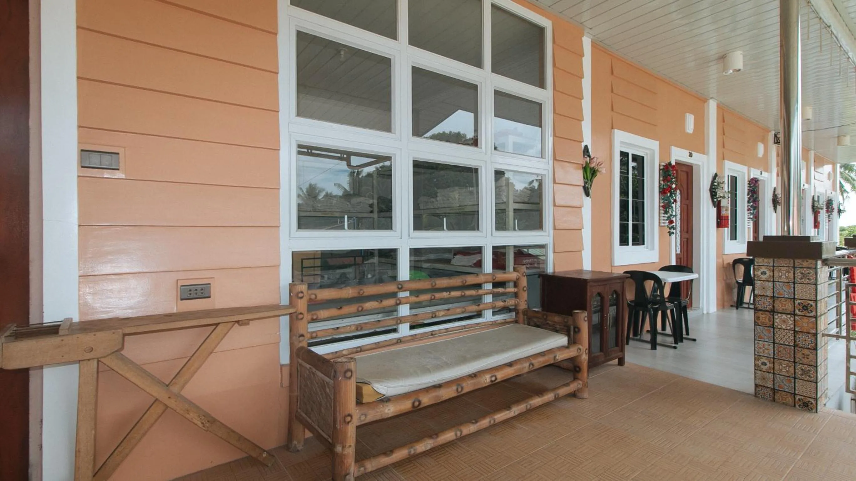 Property building in RedDoorz at Queens Hometel