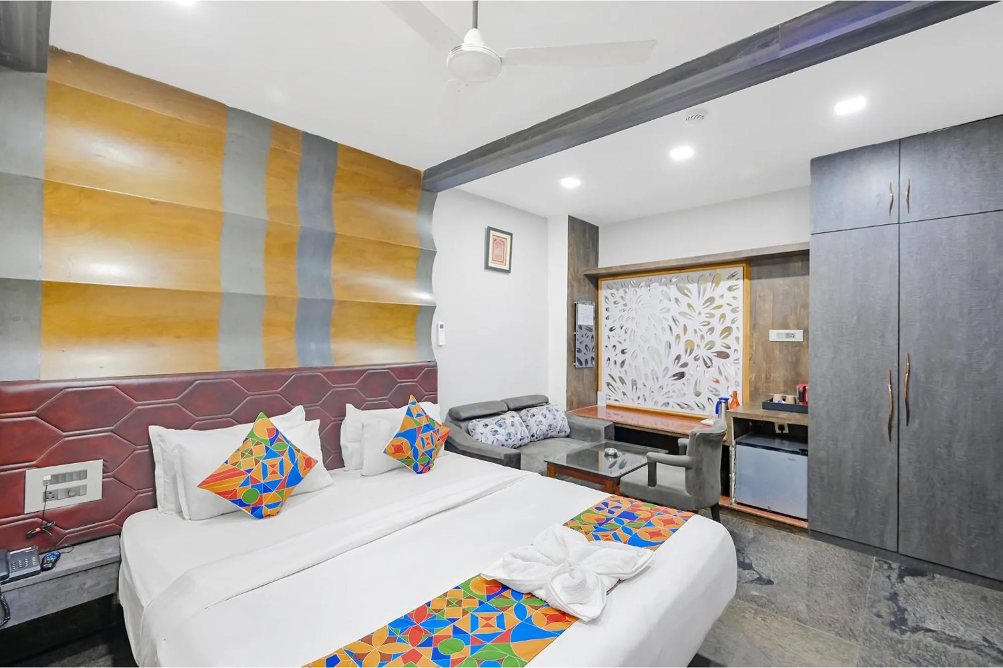 Bed in FabHotel Prime Middleton - Nr Niladri Vihar Square