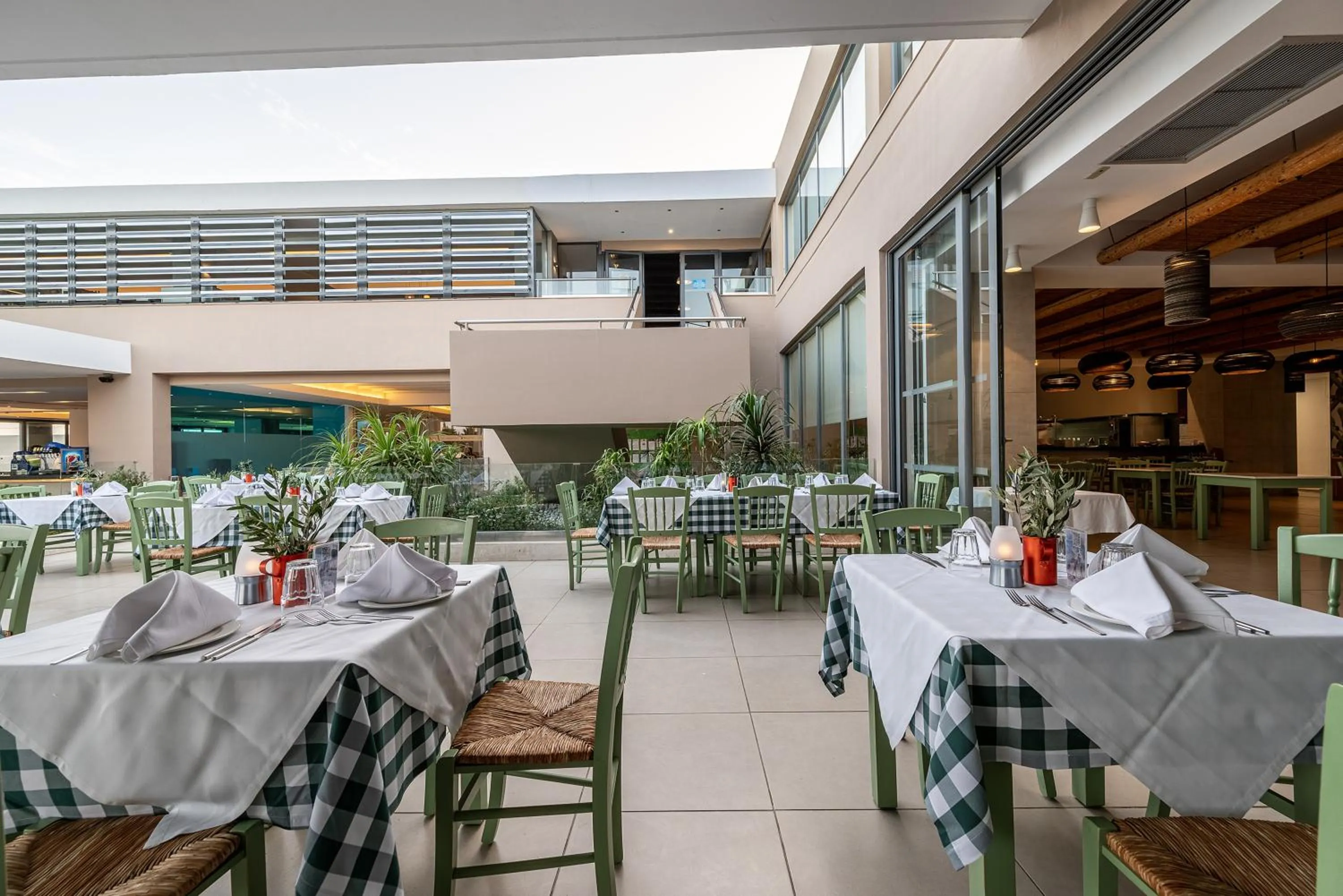 Food and drinks in Atlantica Mikri Poli Kos